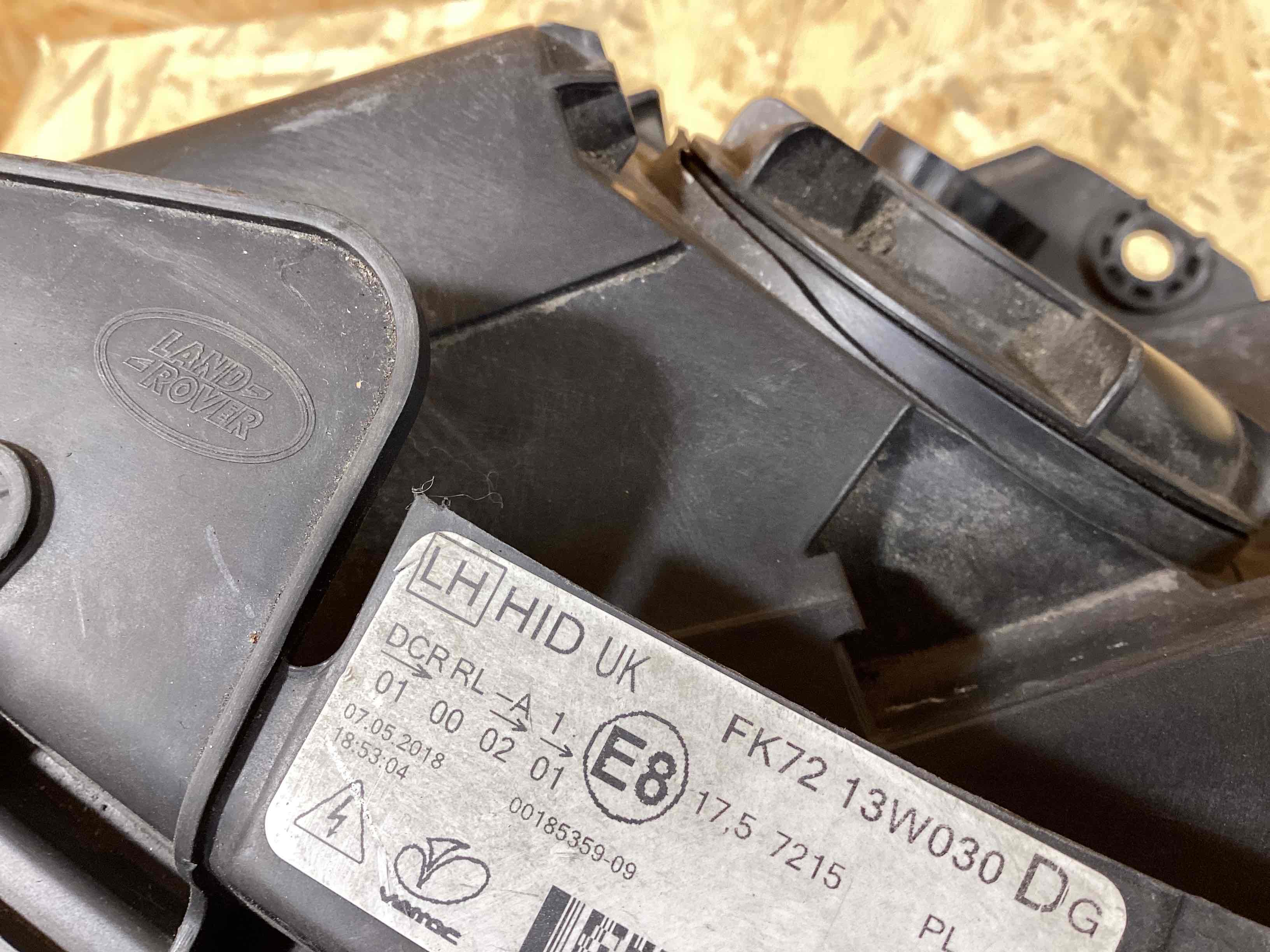 Фара правая Land Rover Discovery Sport L550 010426-103