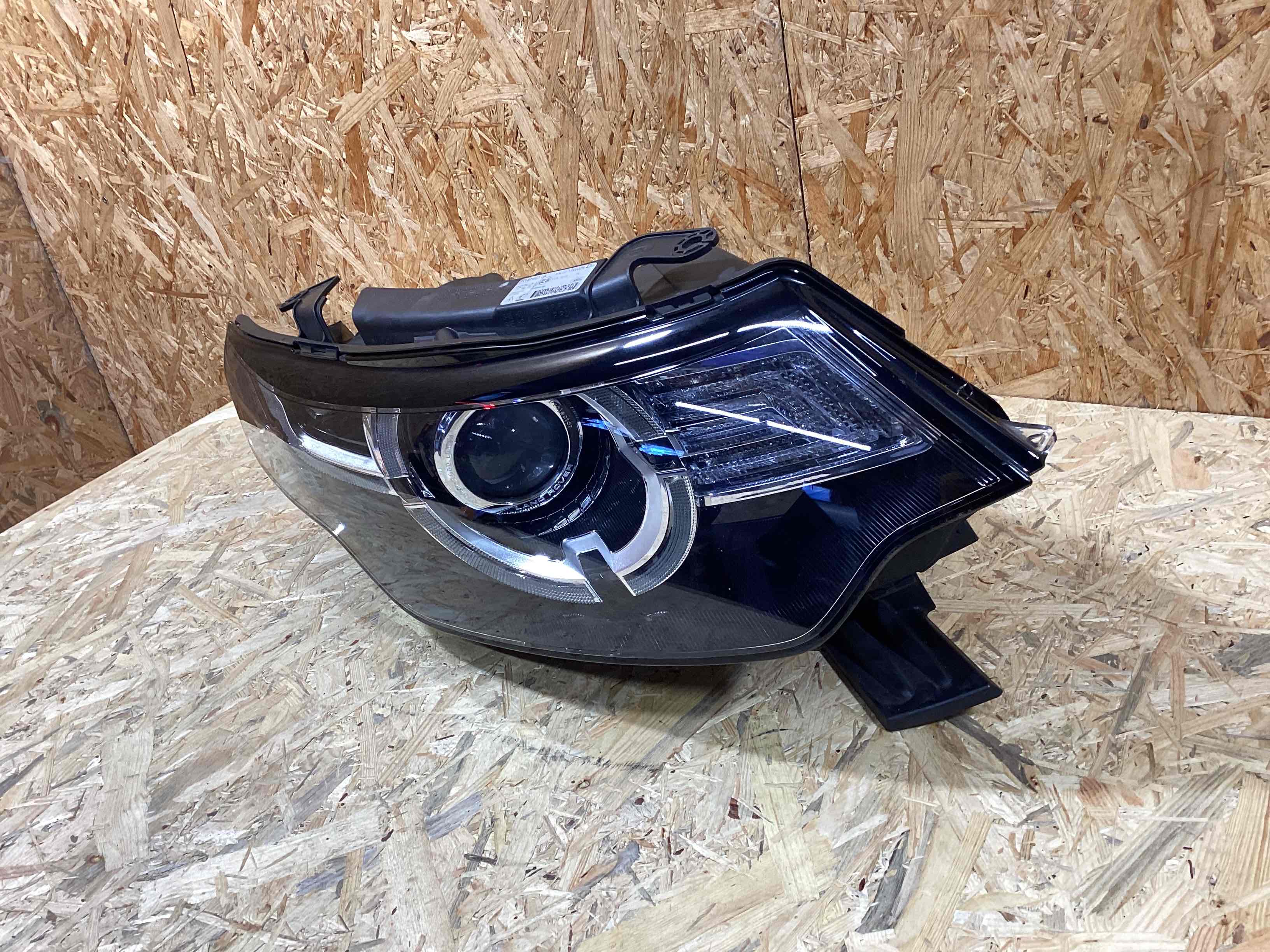 Фара правая Land Rover Discovery Sport L550 010426-103