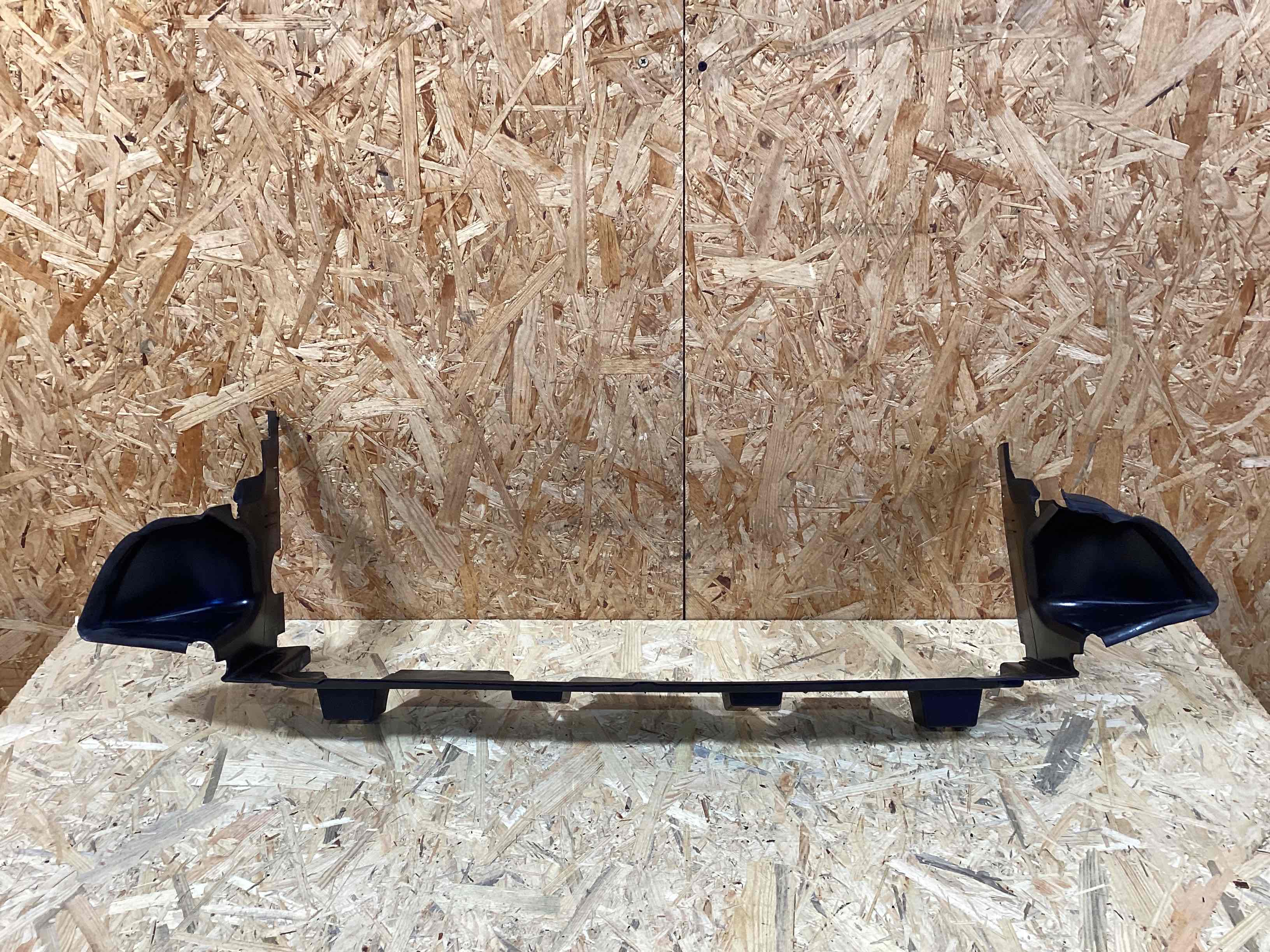 Воздуховод Land Rover Discovery Sport L550 010426-109