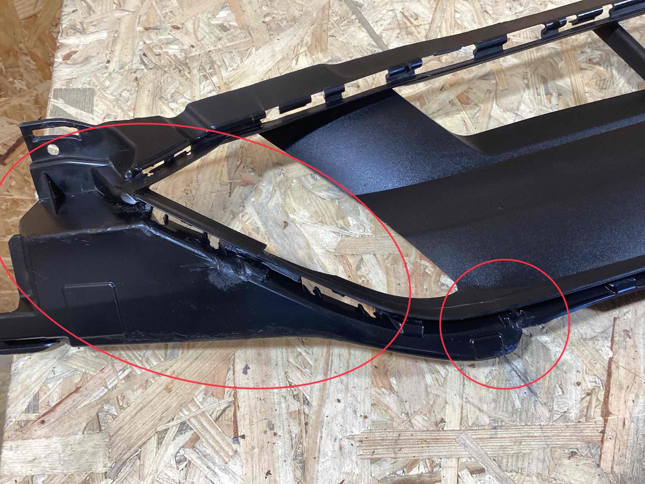 Заглушка, вставка (решетка) в бампер Porsche Cayenne 010626-115