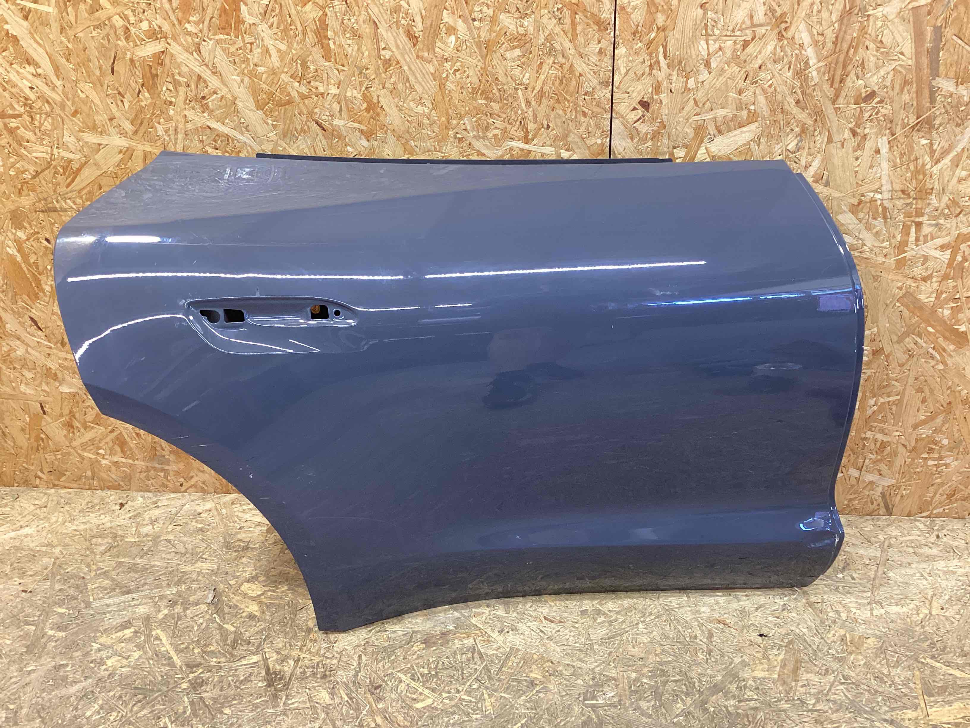 Дверь задняя правая Porsche Taycan 010725-103