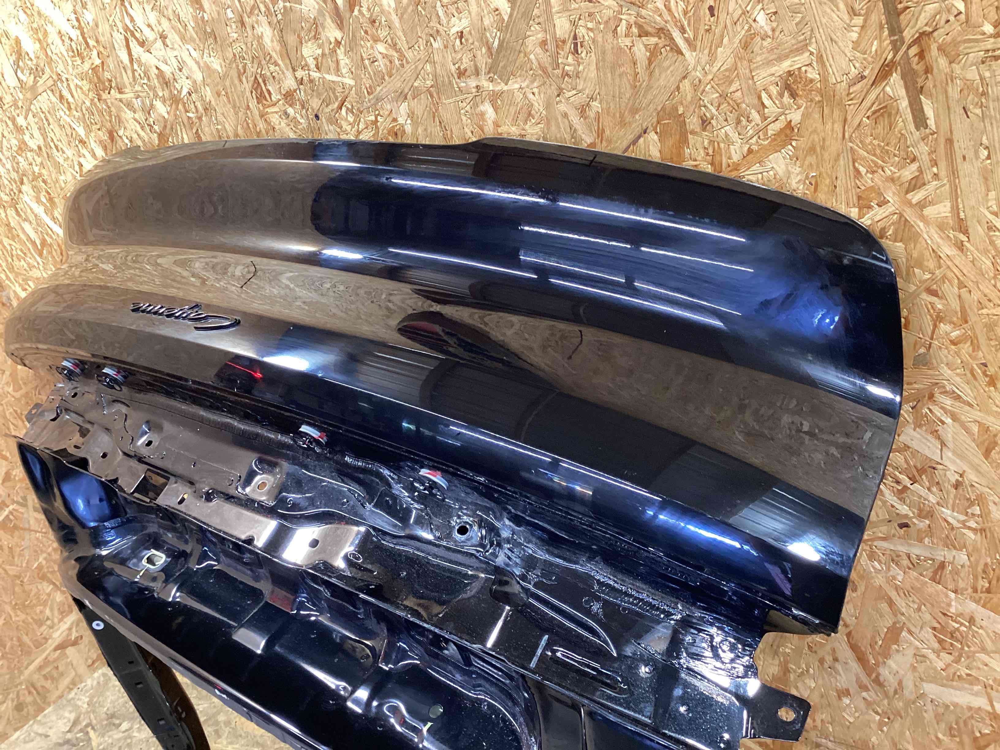 Кришка багажника, двері багажника Porsche Cayenne 010926-104