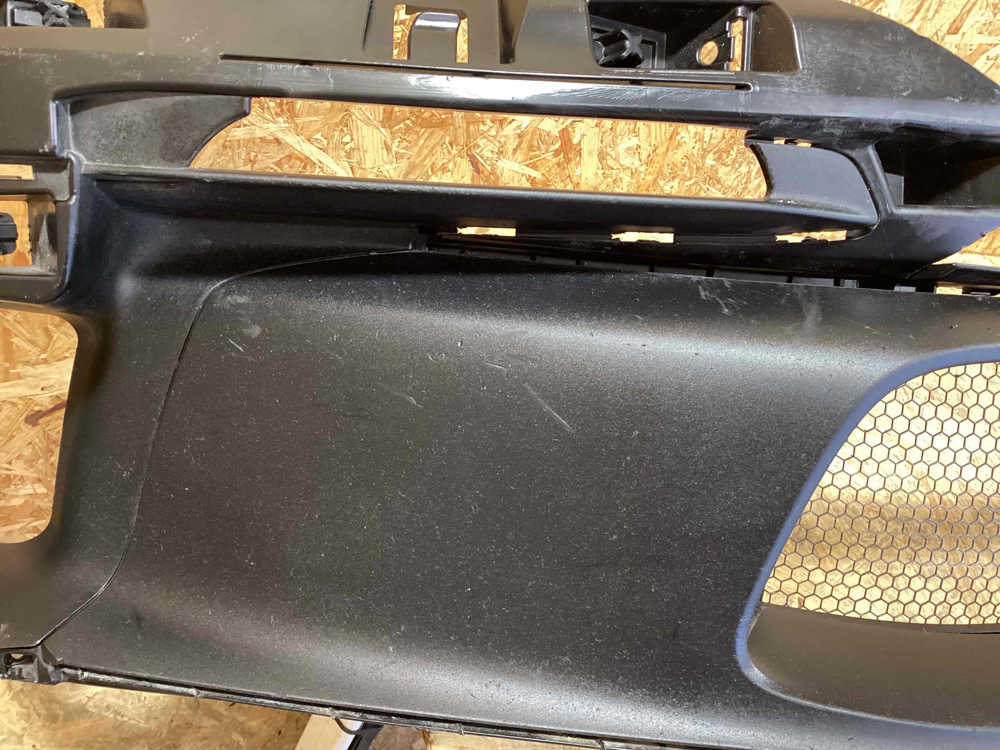 Заглушка, вставка (решітка) в бампер Porsche 911 GT3 010926-105