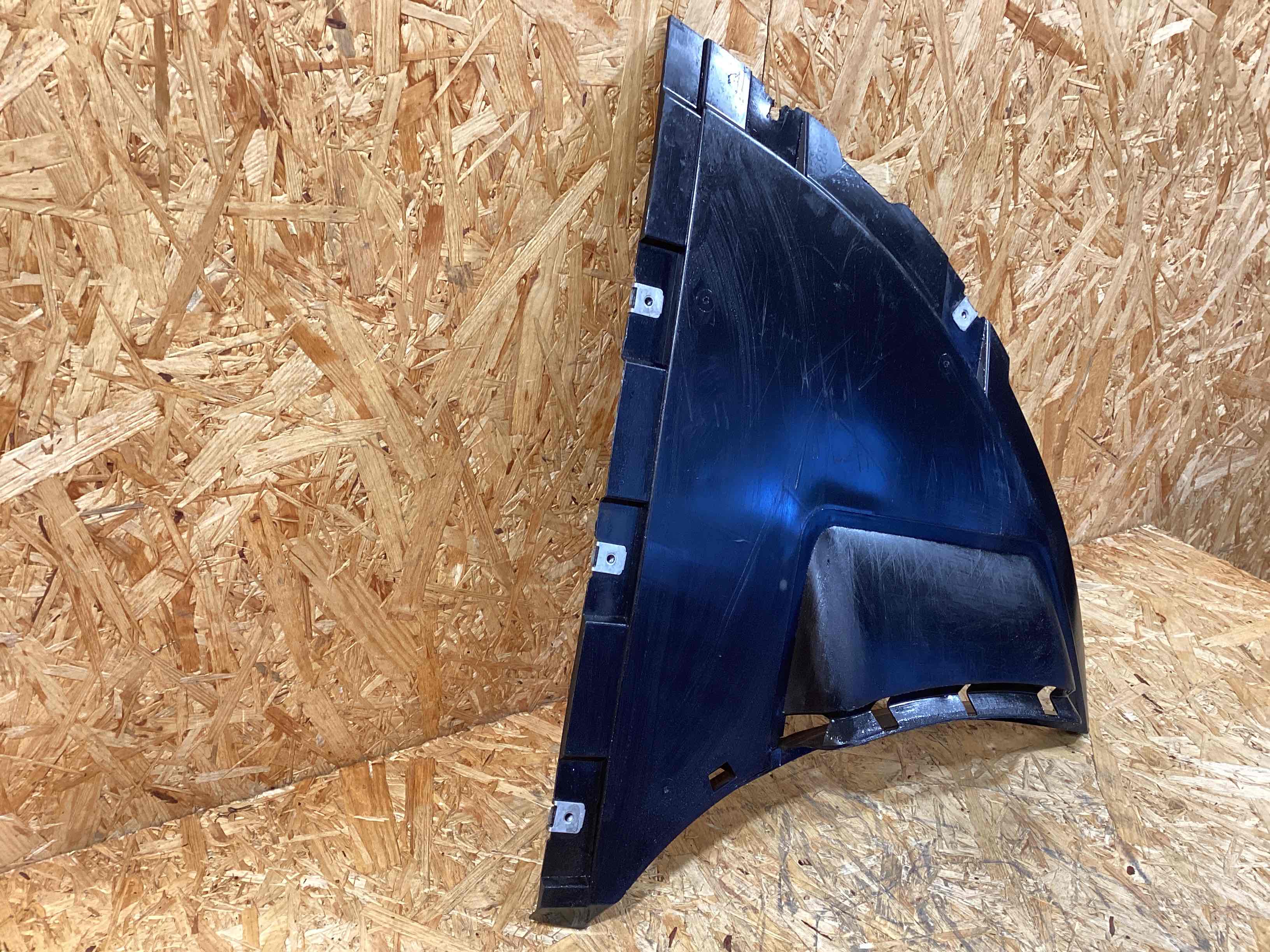 Защита арок передняя левая (подкрылок) Porsche Taycan 011025-116