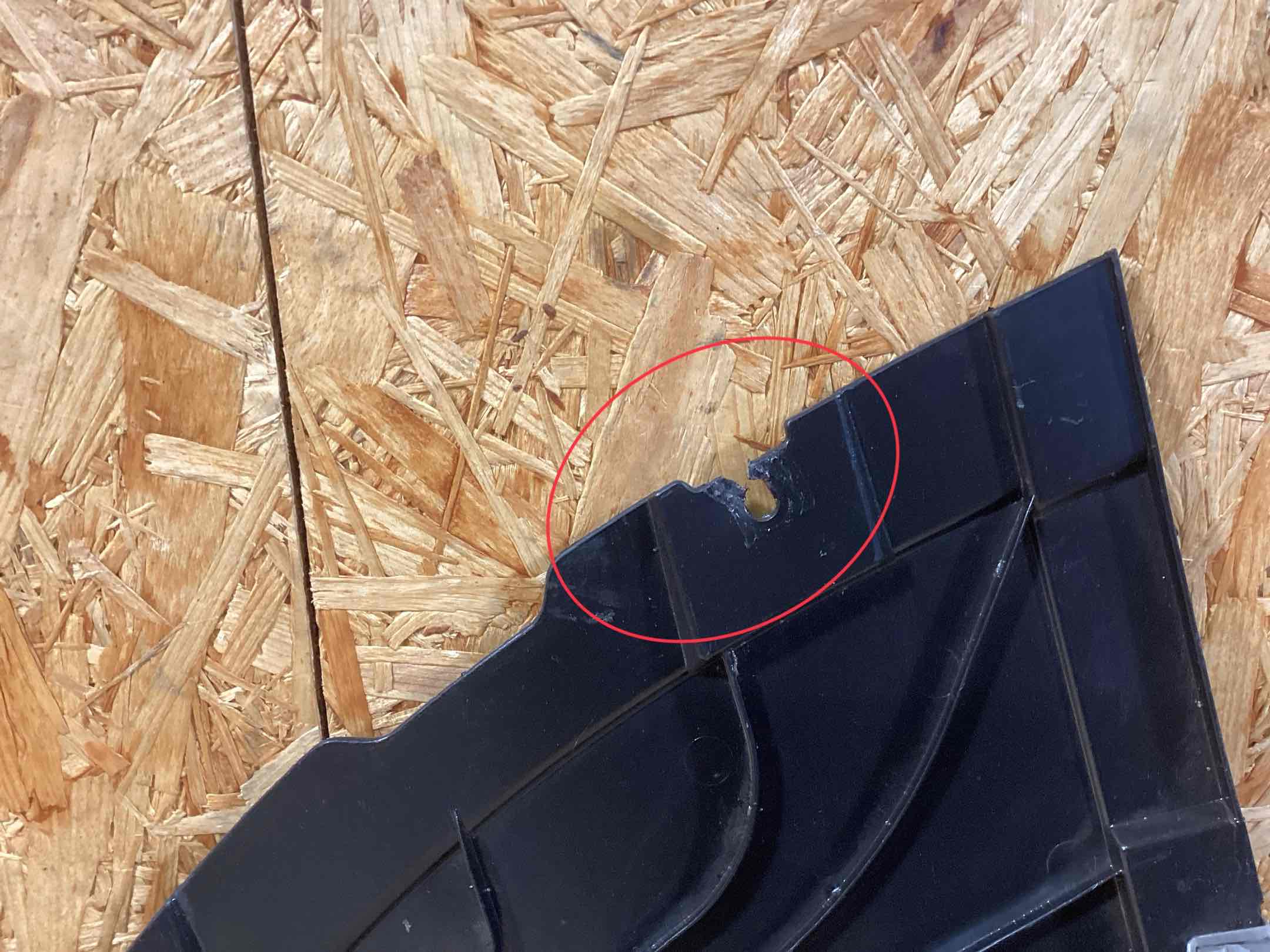 Защита арок передняя левая (подкрылок) Porsche Taycan 011025-116