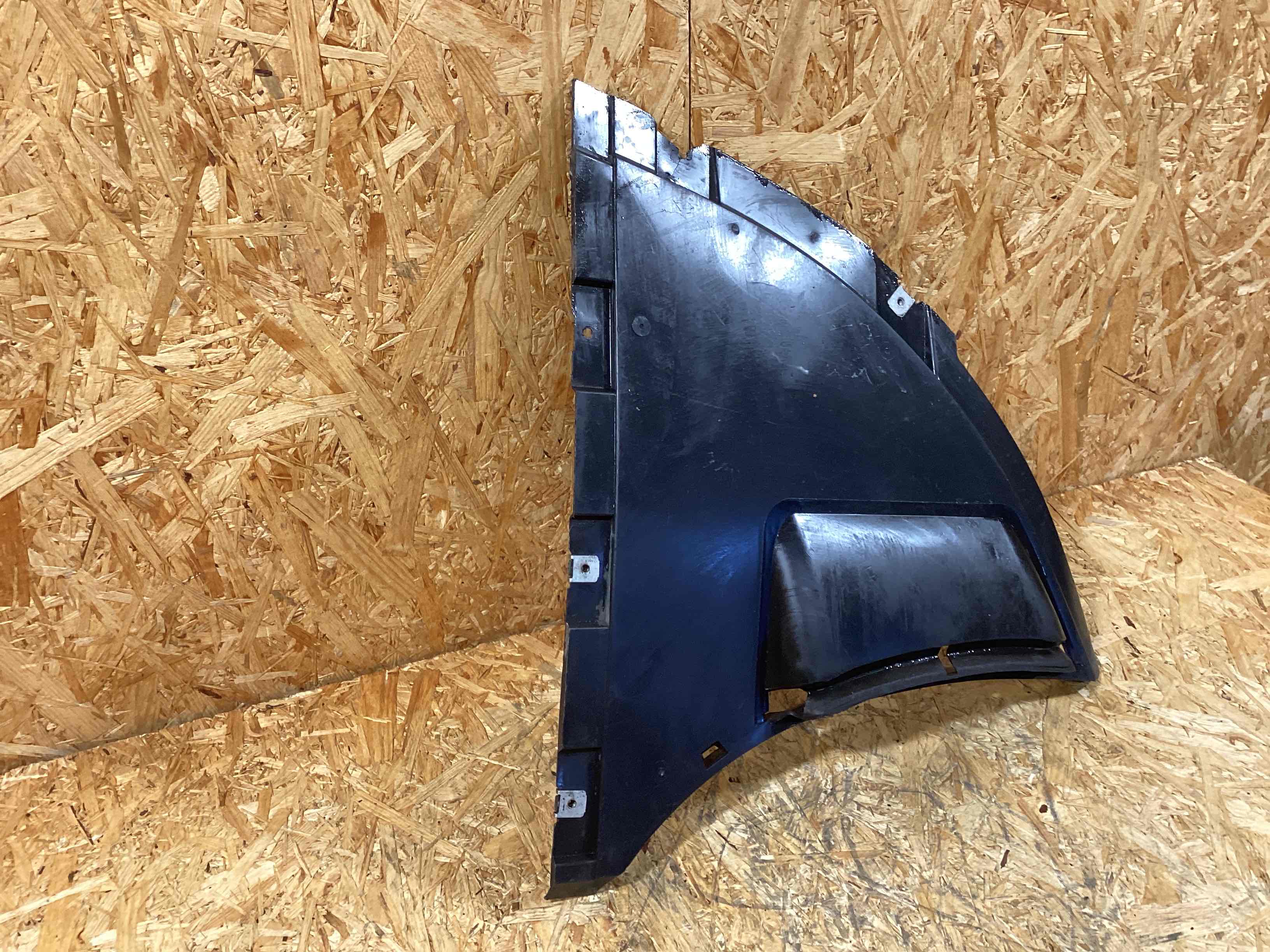 Защита арок передняя левая (подкрылок) Porsche Taycan 011025-121