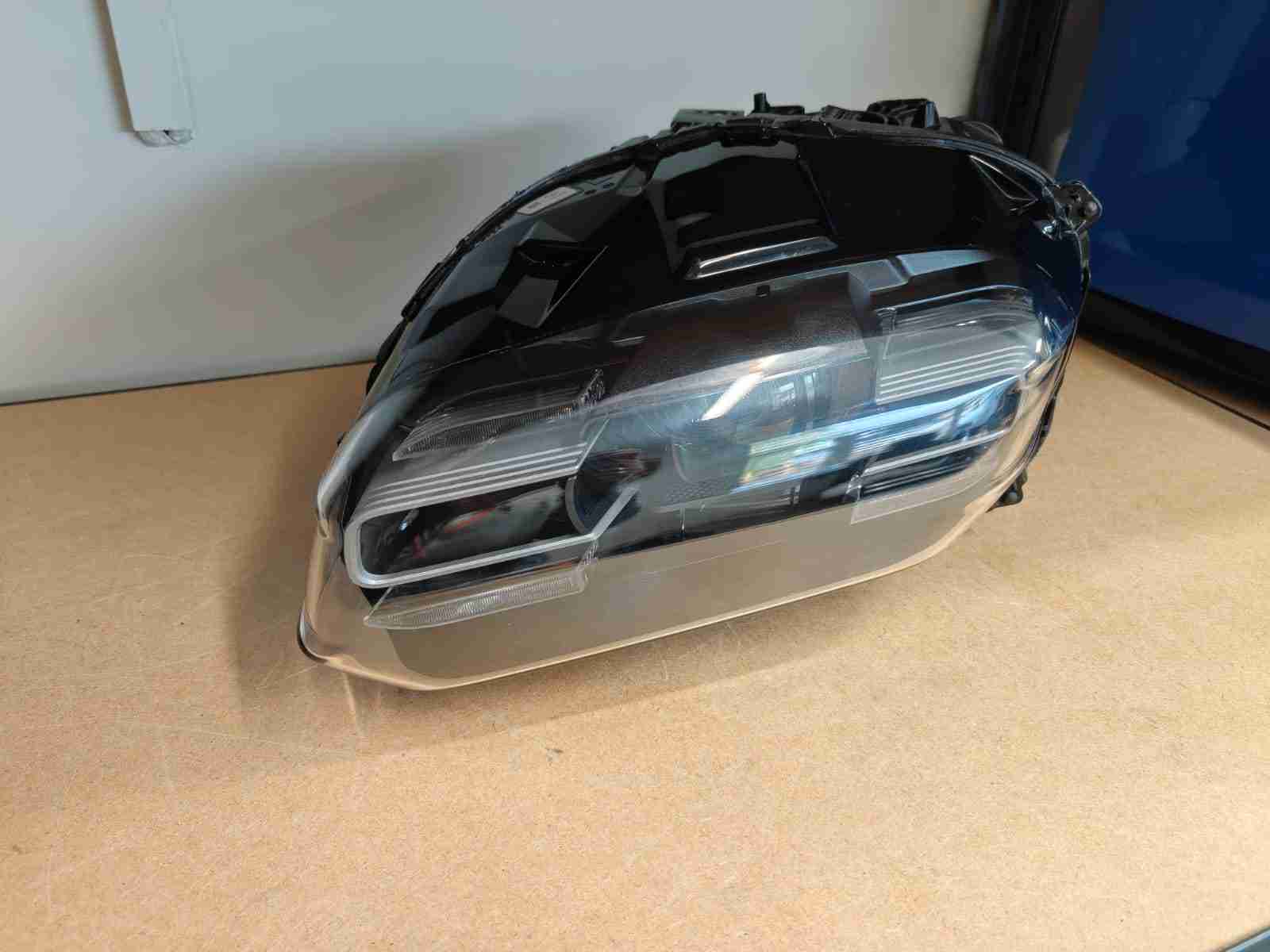 Фара левая Porsche Taycan 011026-201