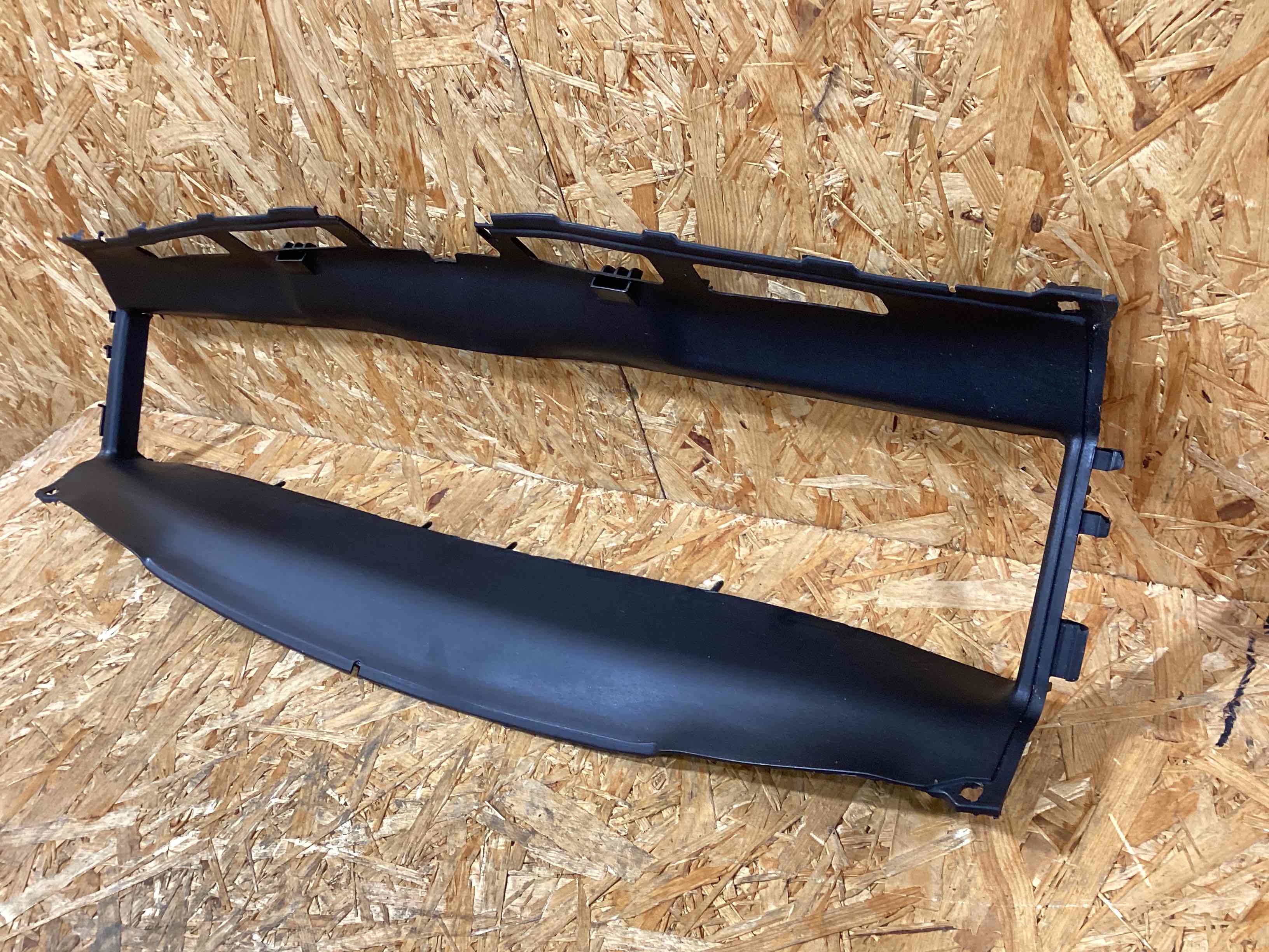 Воздуховод Porsche Macan 011225-101