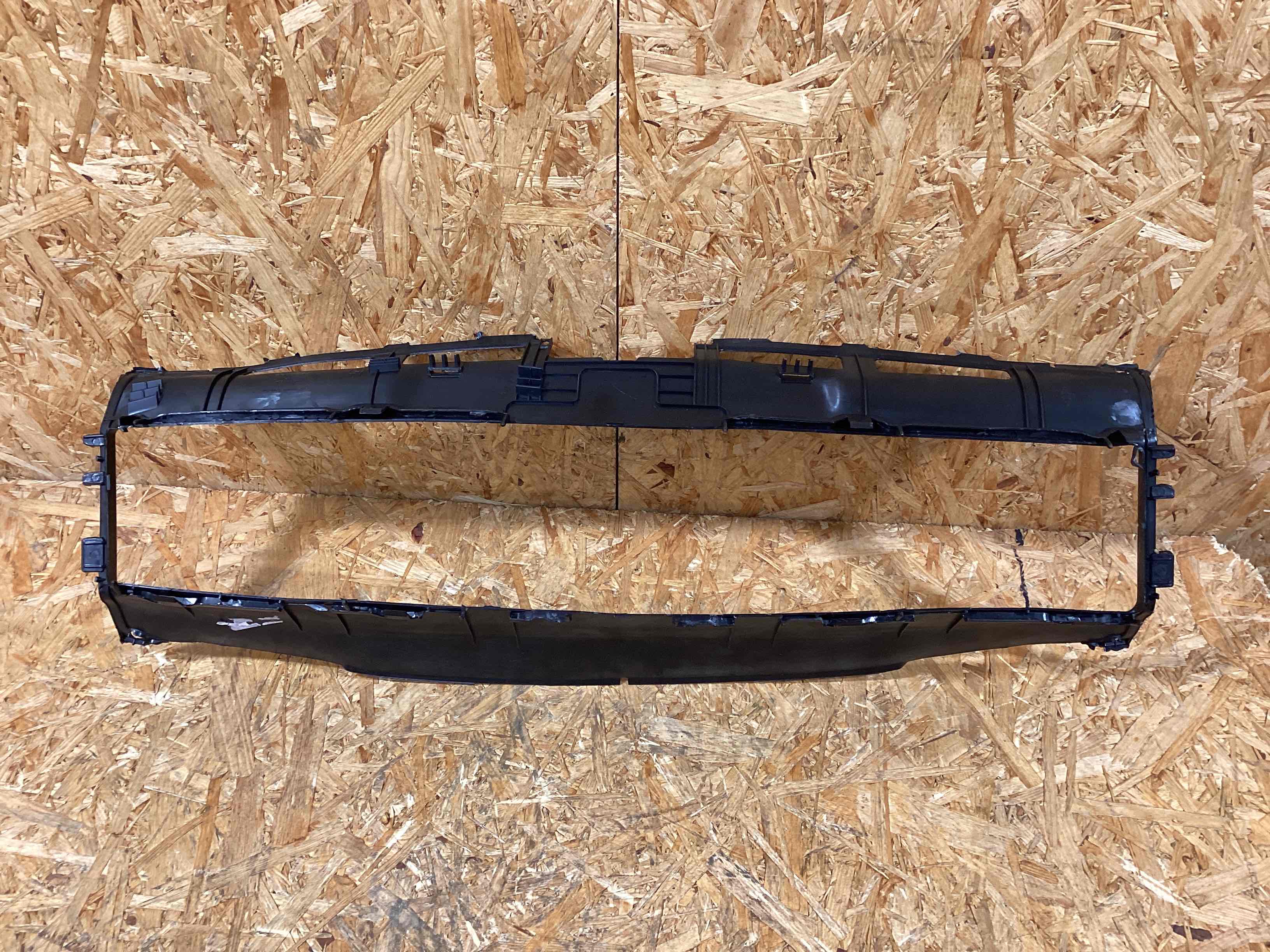 Воздуховод Porsche Macan 011225-102