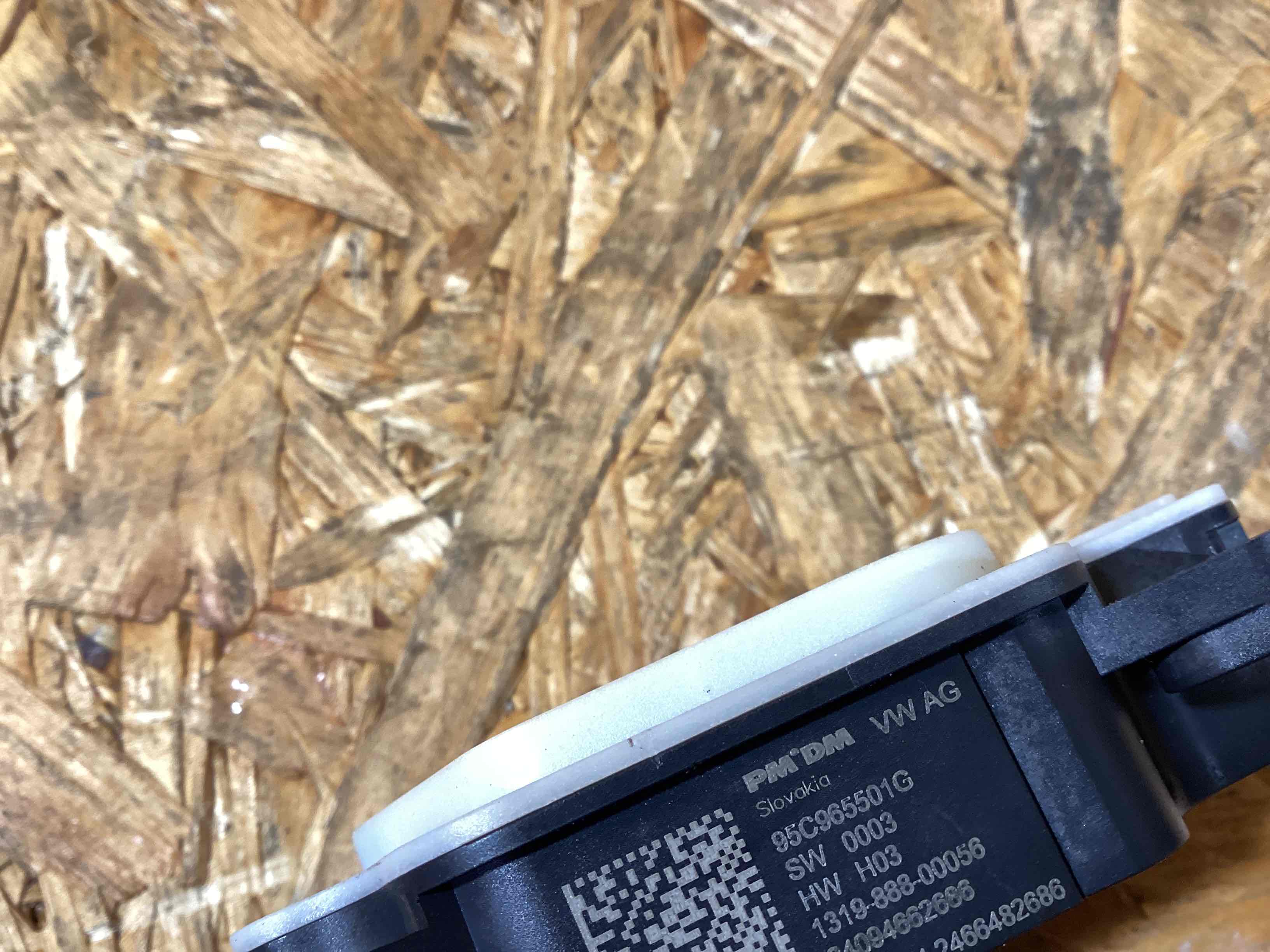 Жалюзи радиатора Porsche Macan 011225-106