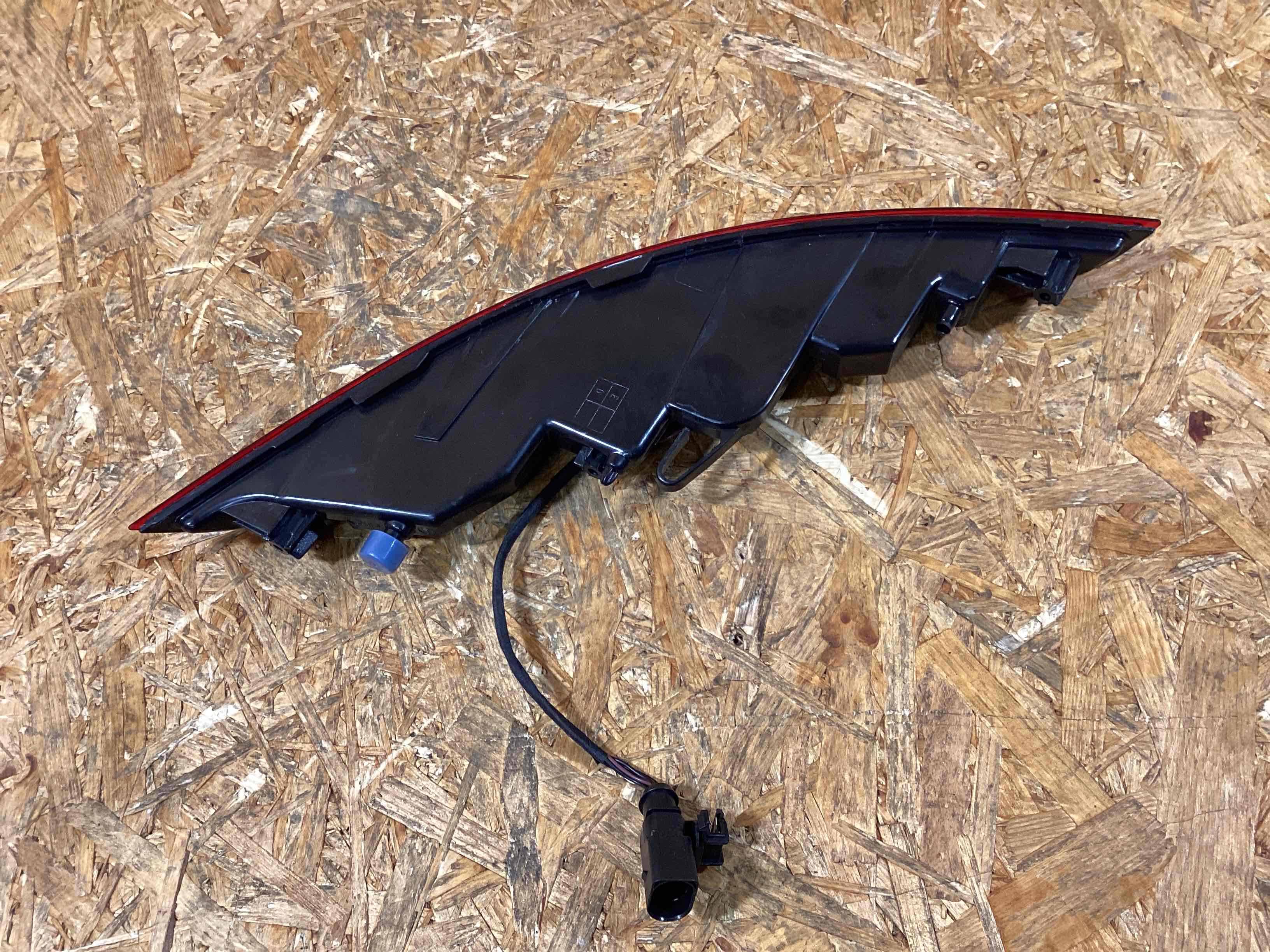 Фара противотуманная Porsche Macan 011225-110