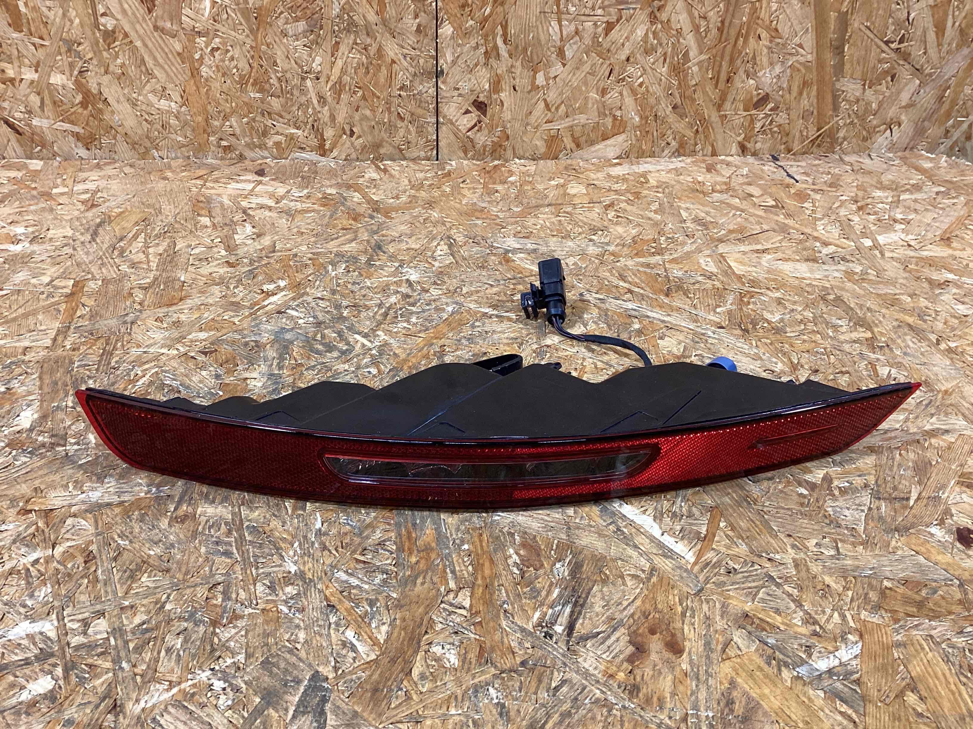 Фара противотуманная Porsche Macan 011225-110