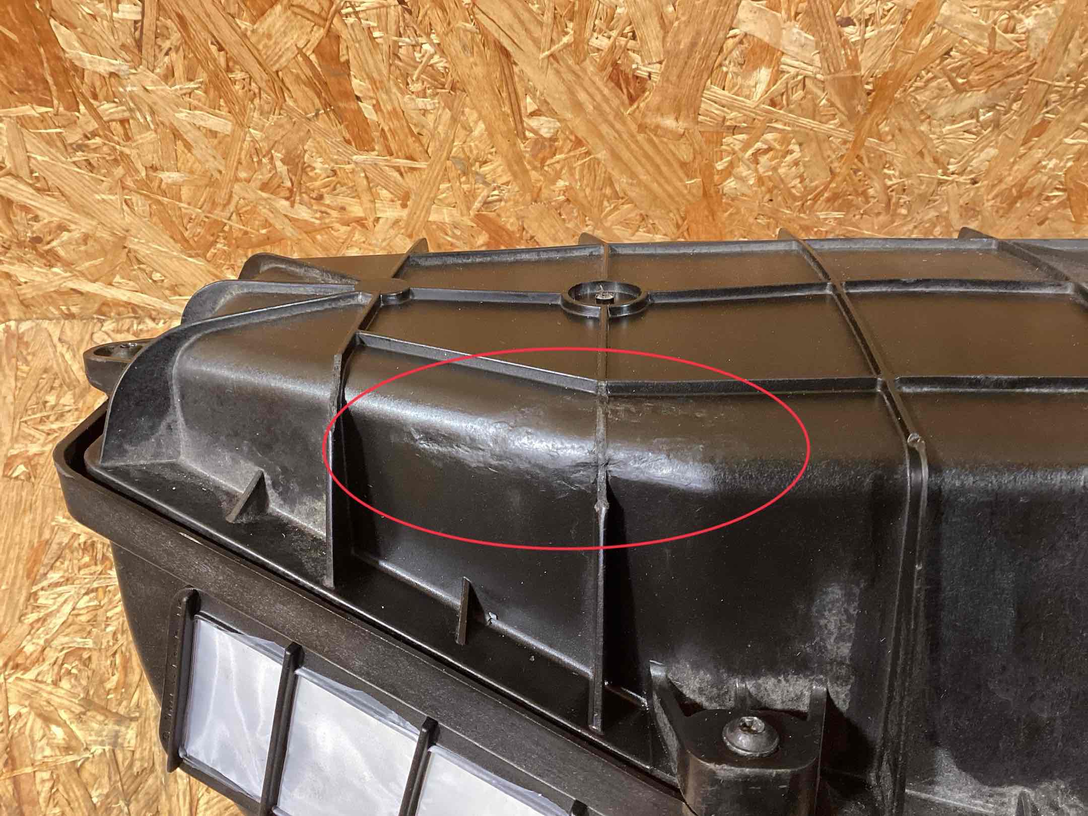 Корпус воздушного фильтра Porsche 911 020226-103