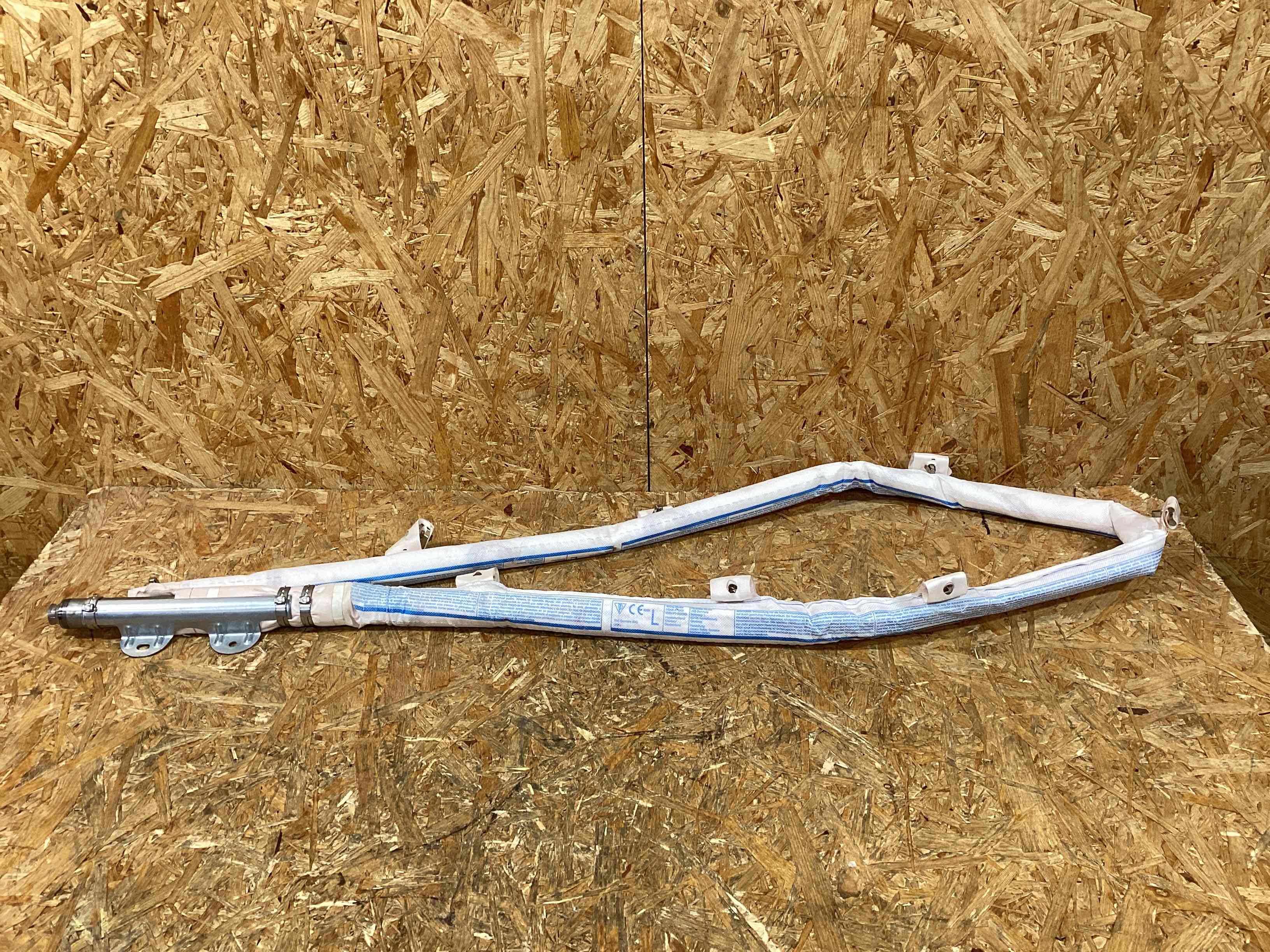 Подушка безопасности боковая (шторка) Porsche Macan 020226-104