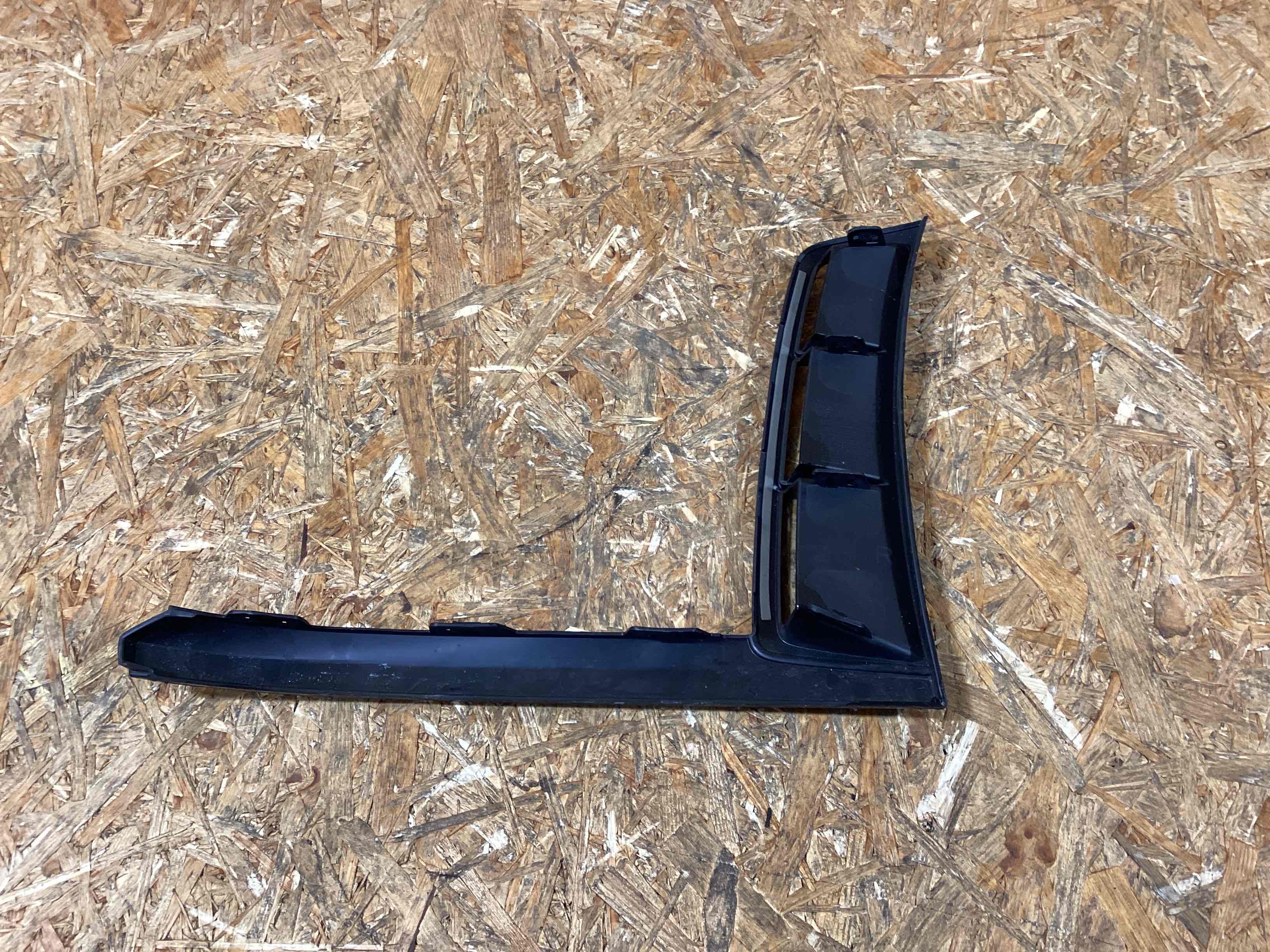 Заглушка, вставка (решетка) в бампер Porsche Cayman GT4 020226-115