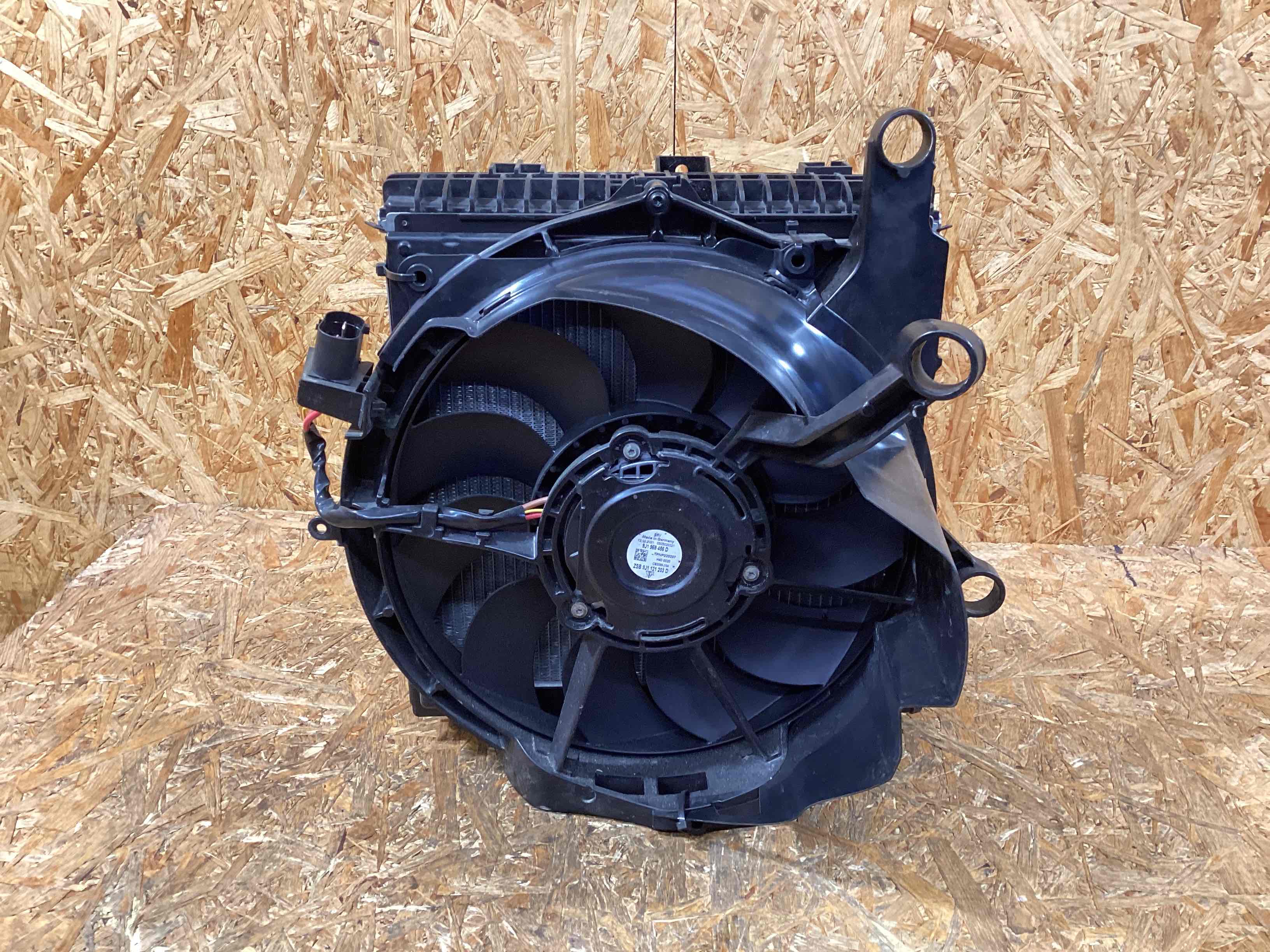 Кассета радиаторов Porsche Taycan 020326-102