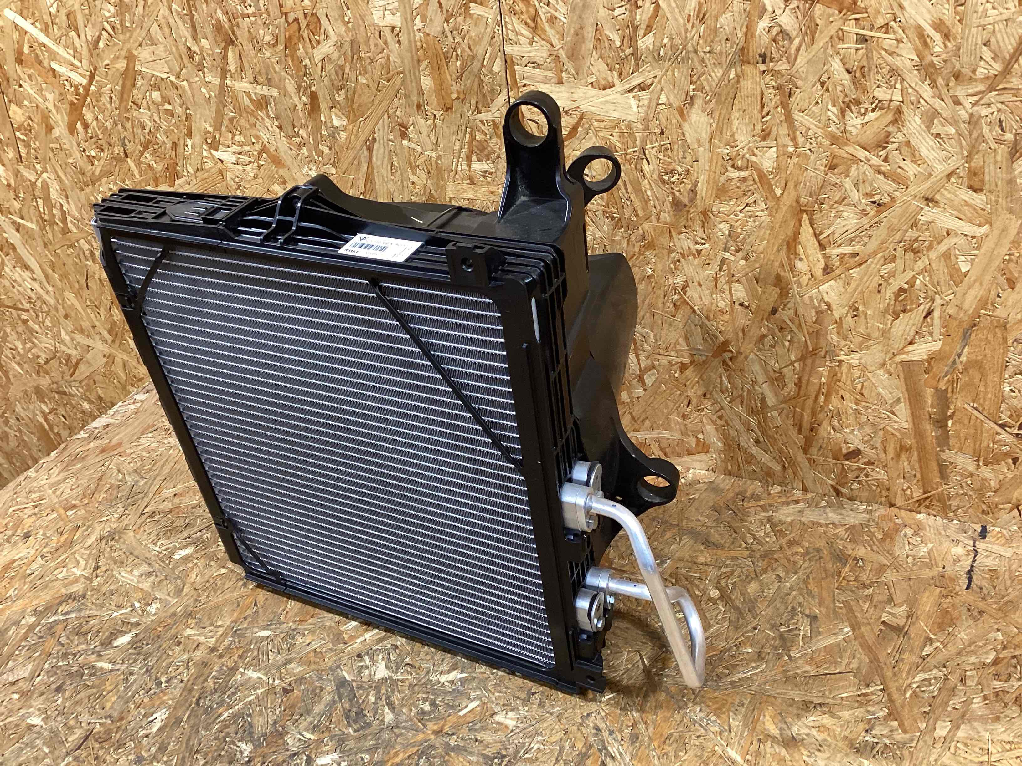 Кассета радиаторов Porsche Taycan 020326-103