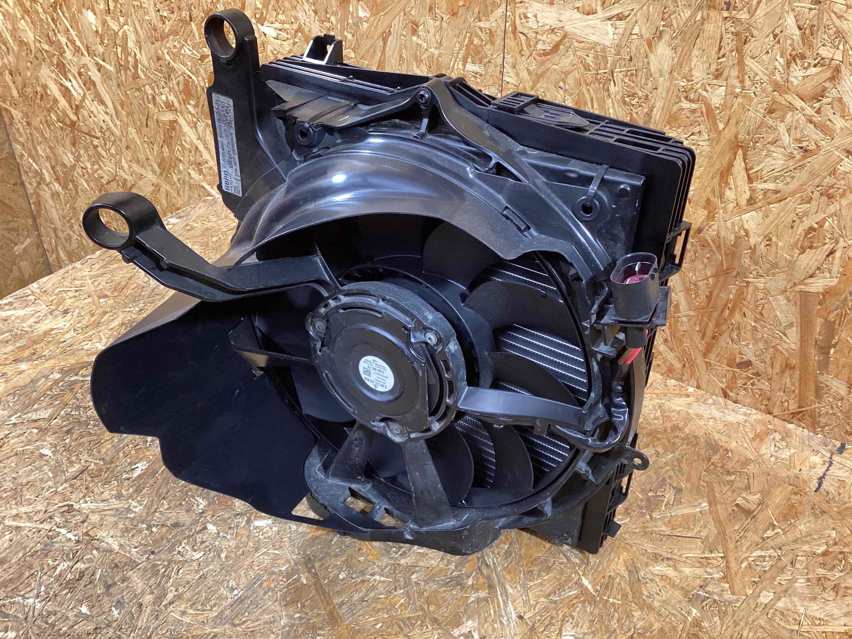 Кассета радиаторов Porsche Taycan 020326-103