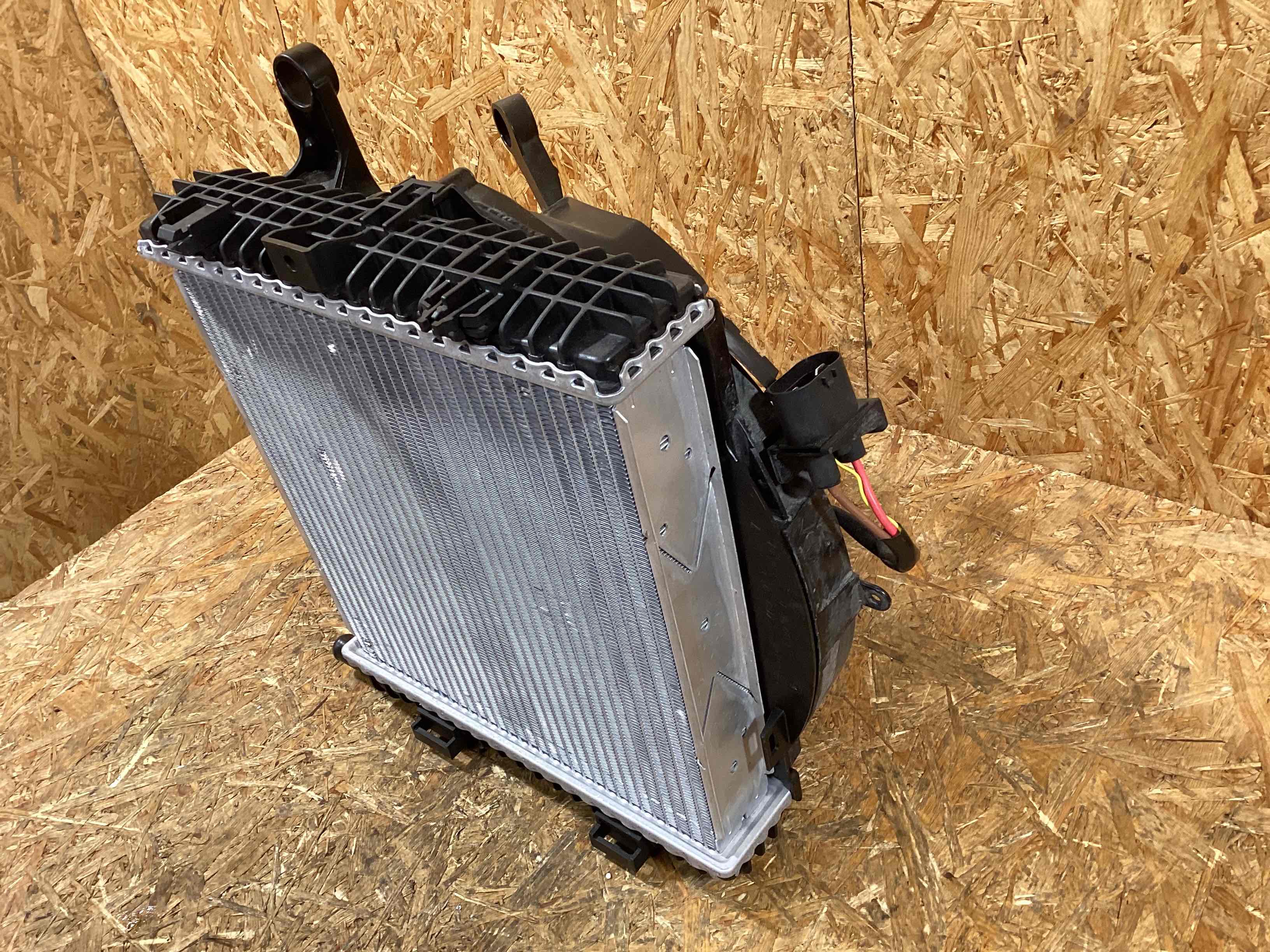 Кассета радиаторов Porsche Taycan 020326-105