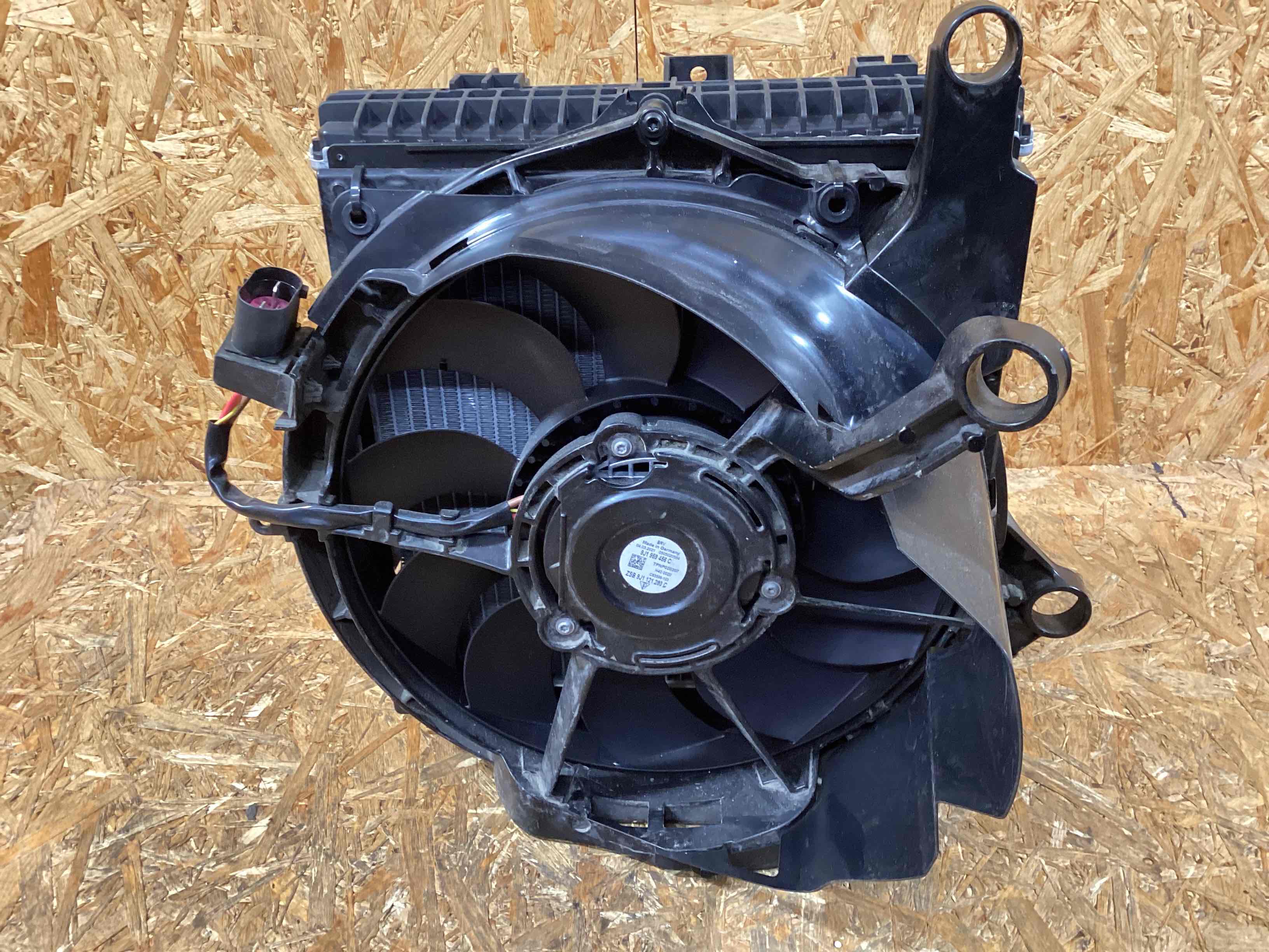 Кассета радиаторов Porsche Taycan 020326-105