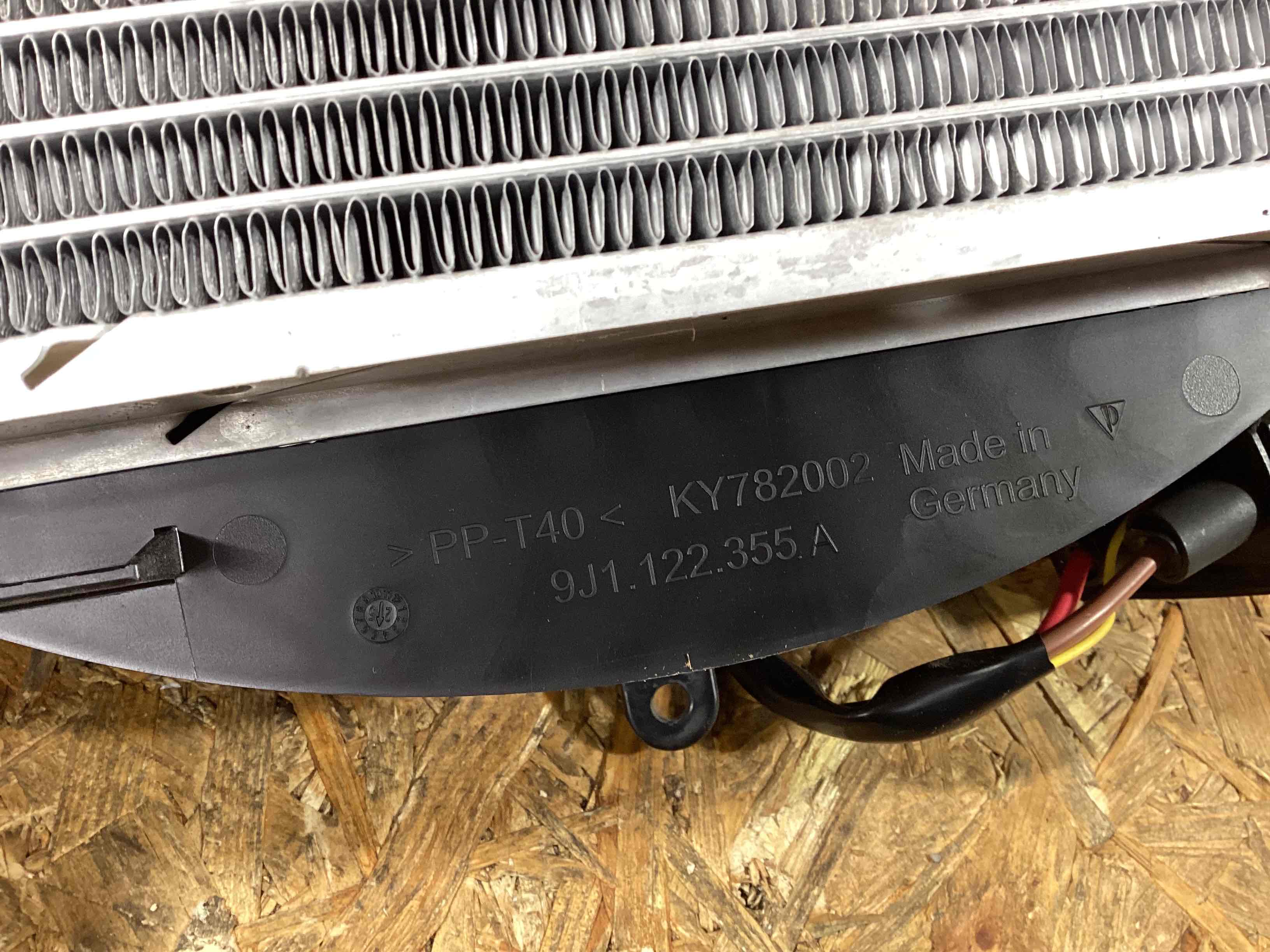 Кассета радиаторов Porsche Taycan 020326-106