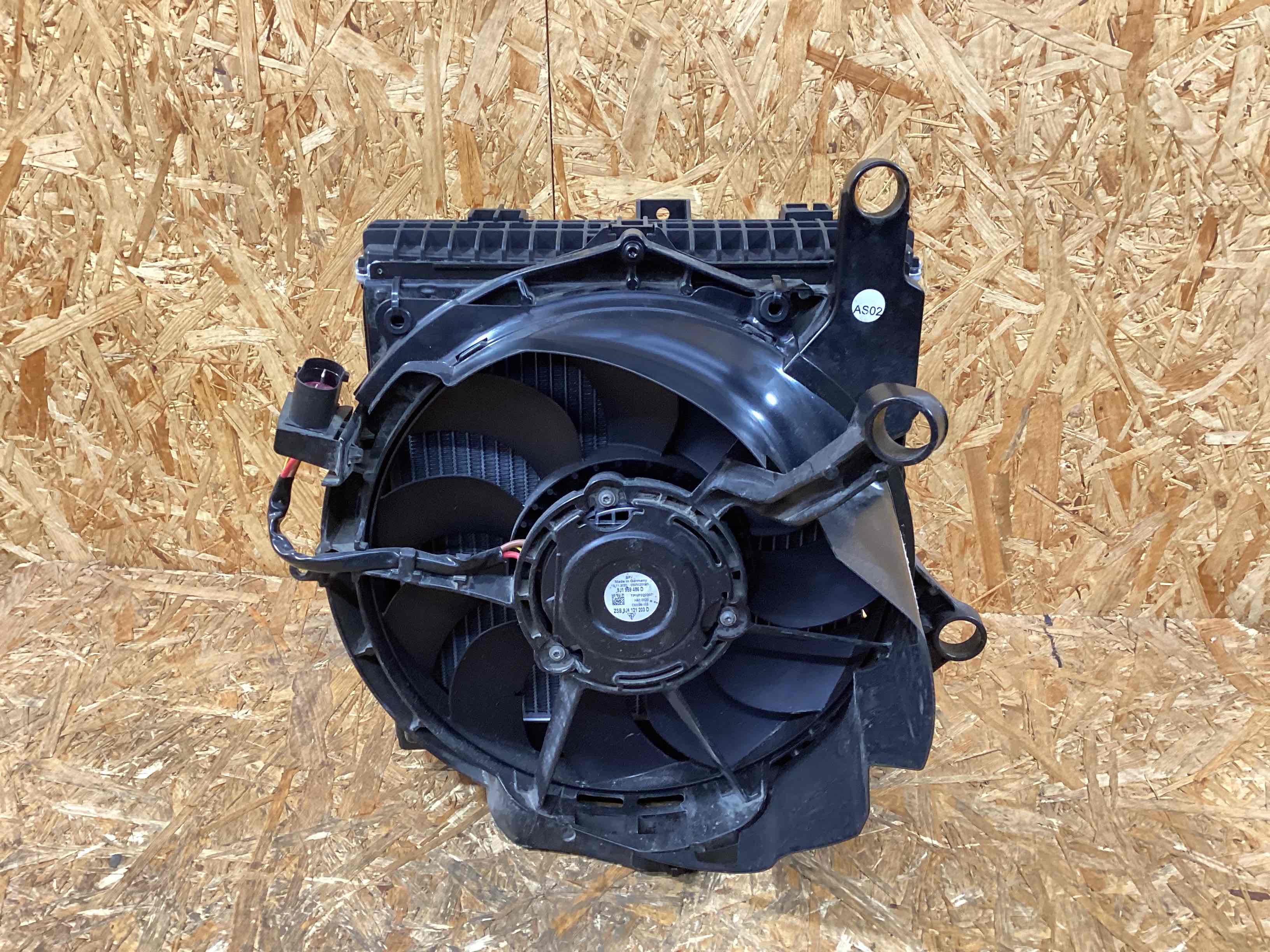 Кассета радиаторов Porsche Taycan 020326-106