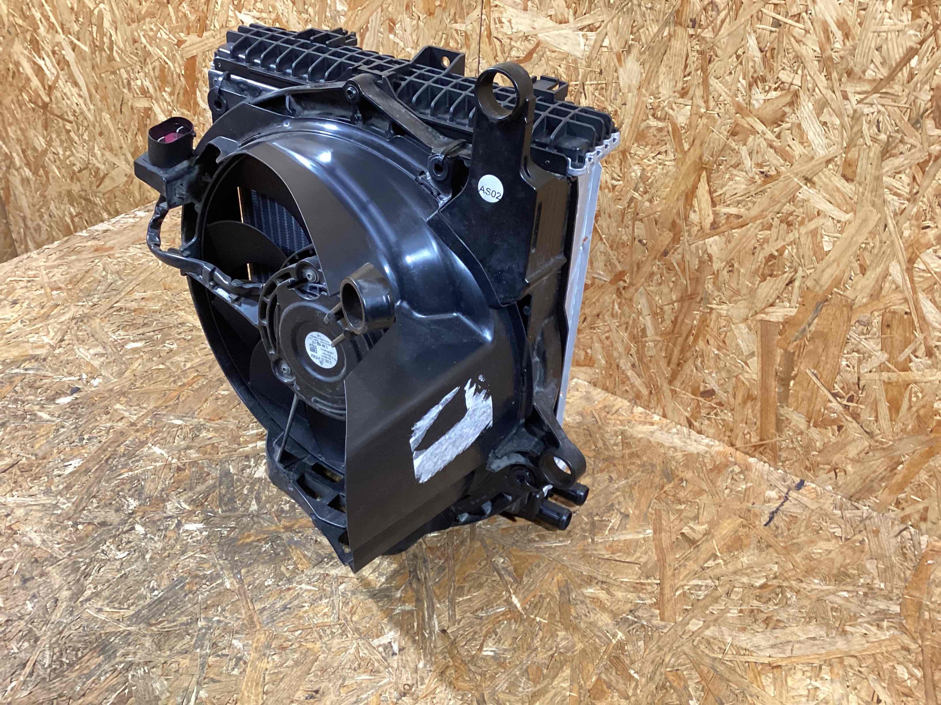 Кассета радиаторов Porsche Taycan 020326-106