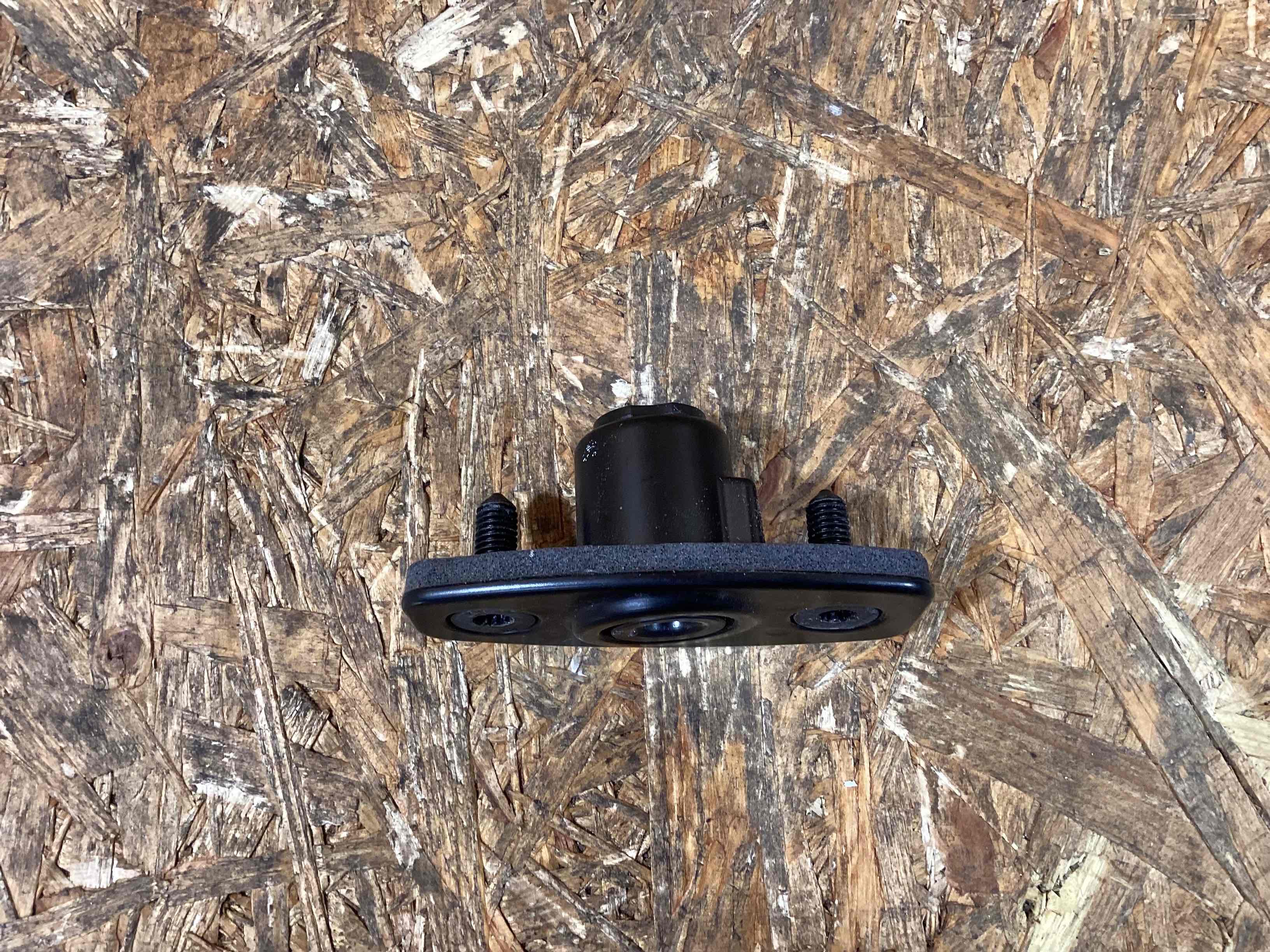 Крепление, кронштейн Porsche Macan 020326-108