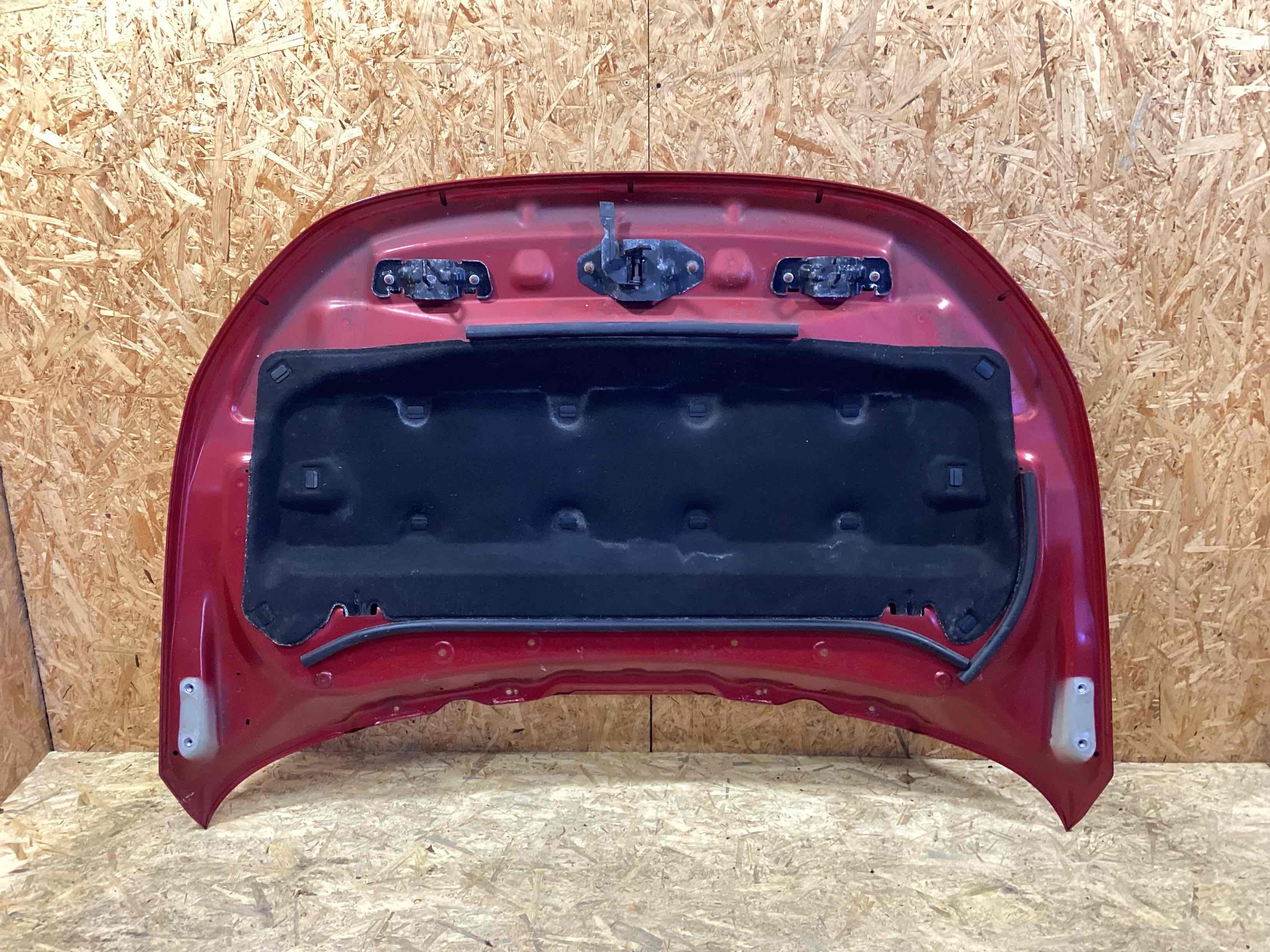 Капот Land Rover Discovery Sport L550 020426-103