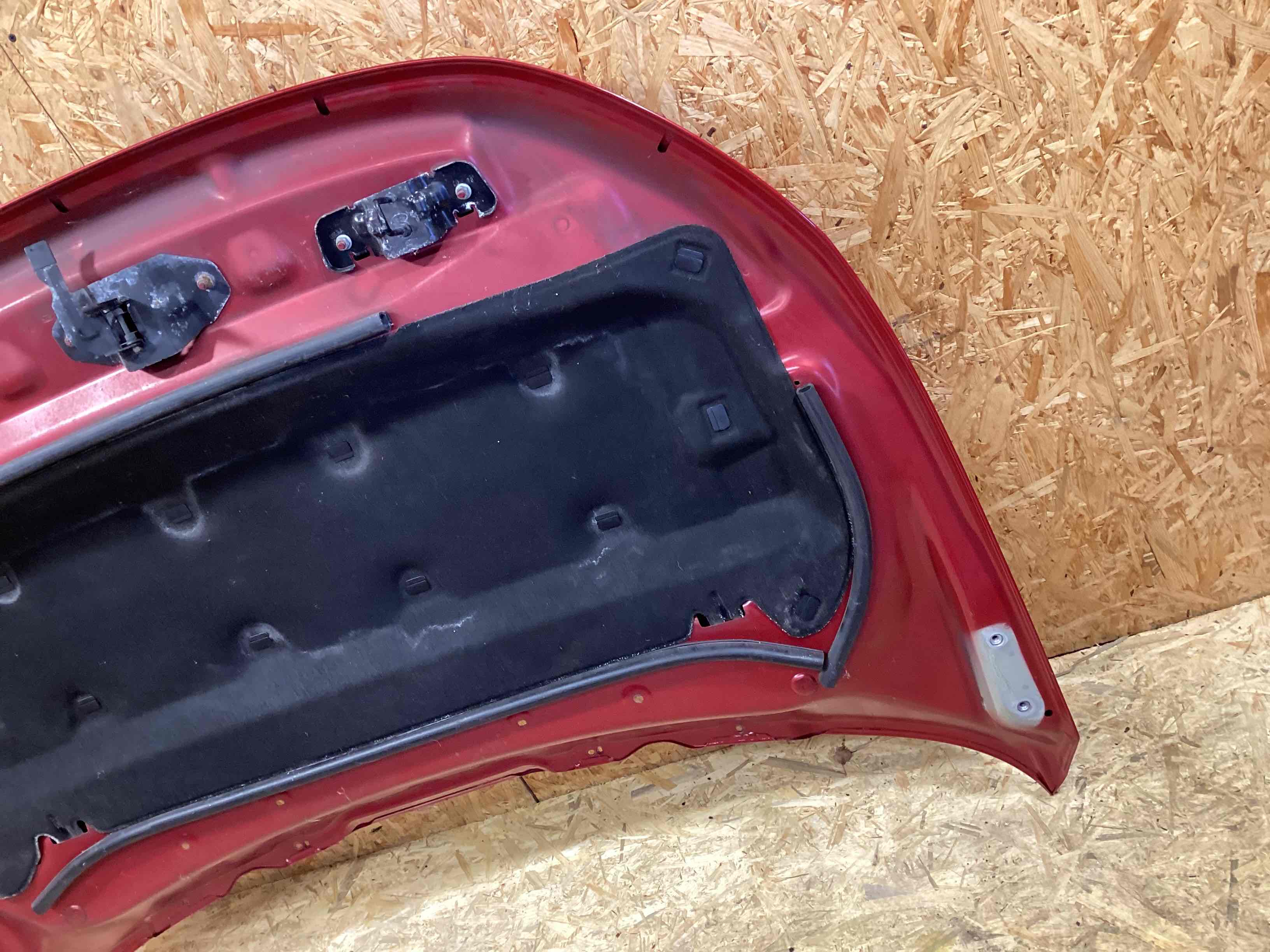 Капот Land Rover Discovery Sport L550 020426-103