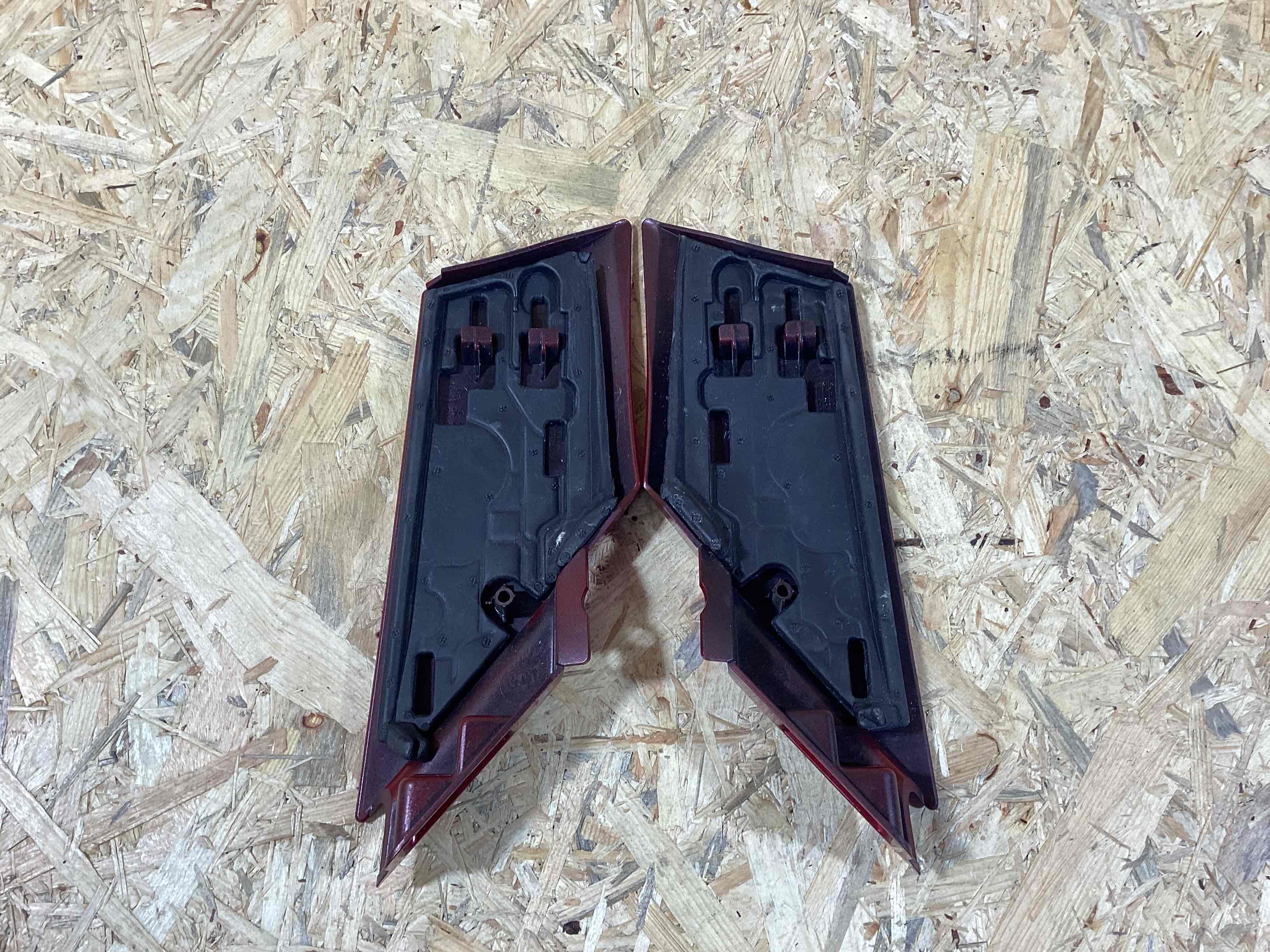 Молдинг крыла, решетки и жабры крыла Land Rover Discovery Sport L550 020426-109