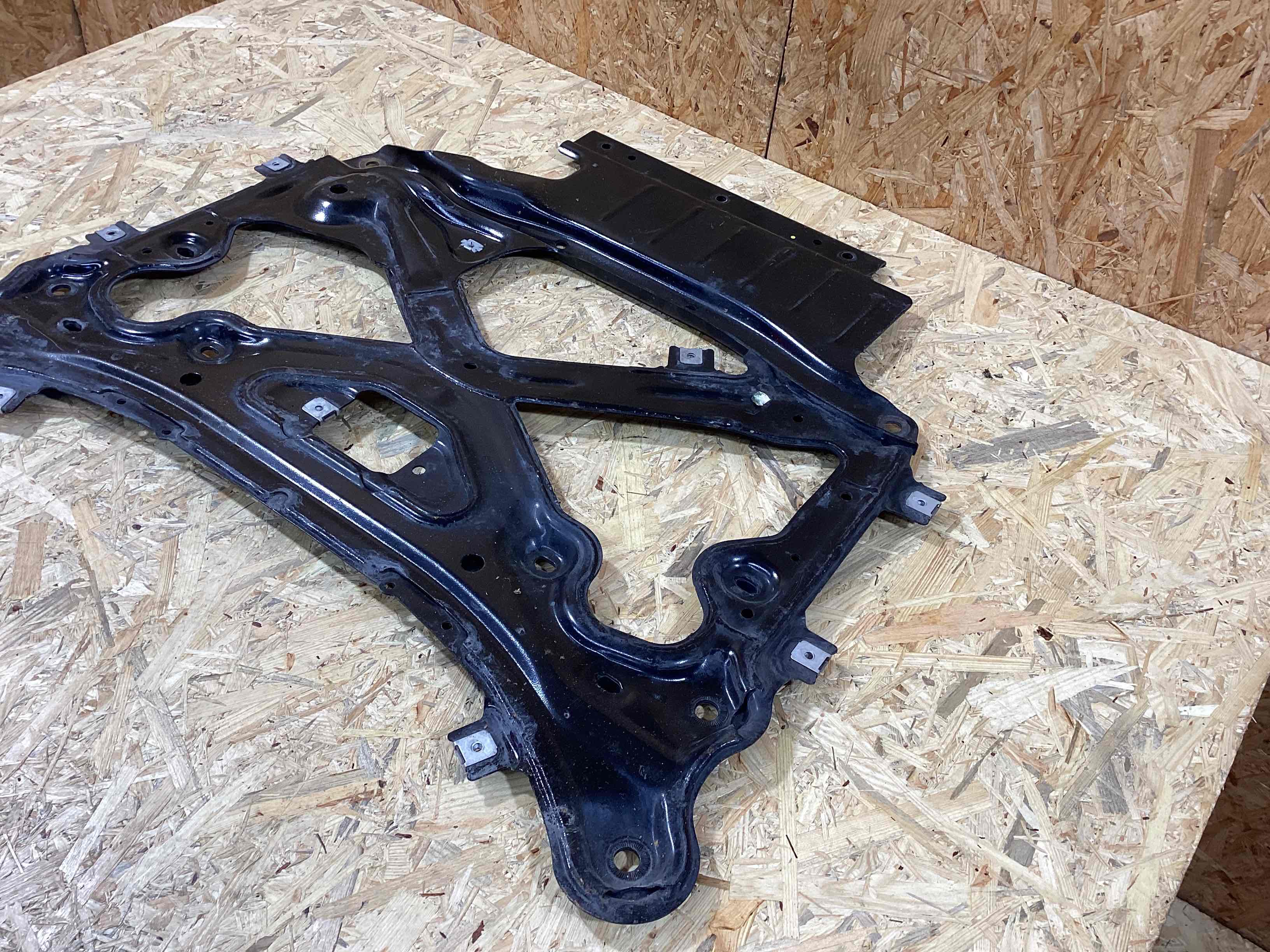 Балка подвески передняя (подрамник) Porsche Cayenne 020426-110