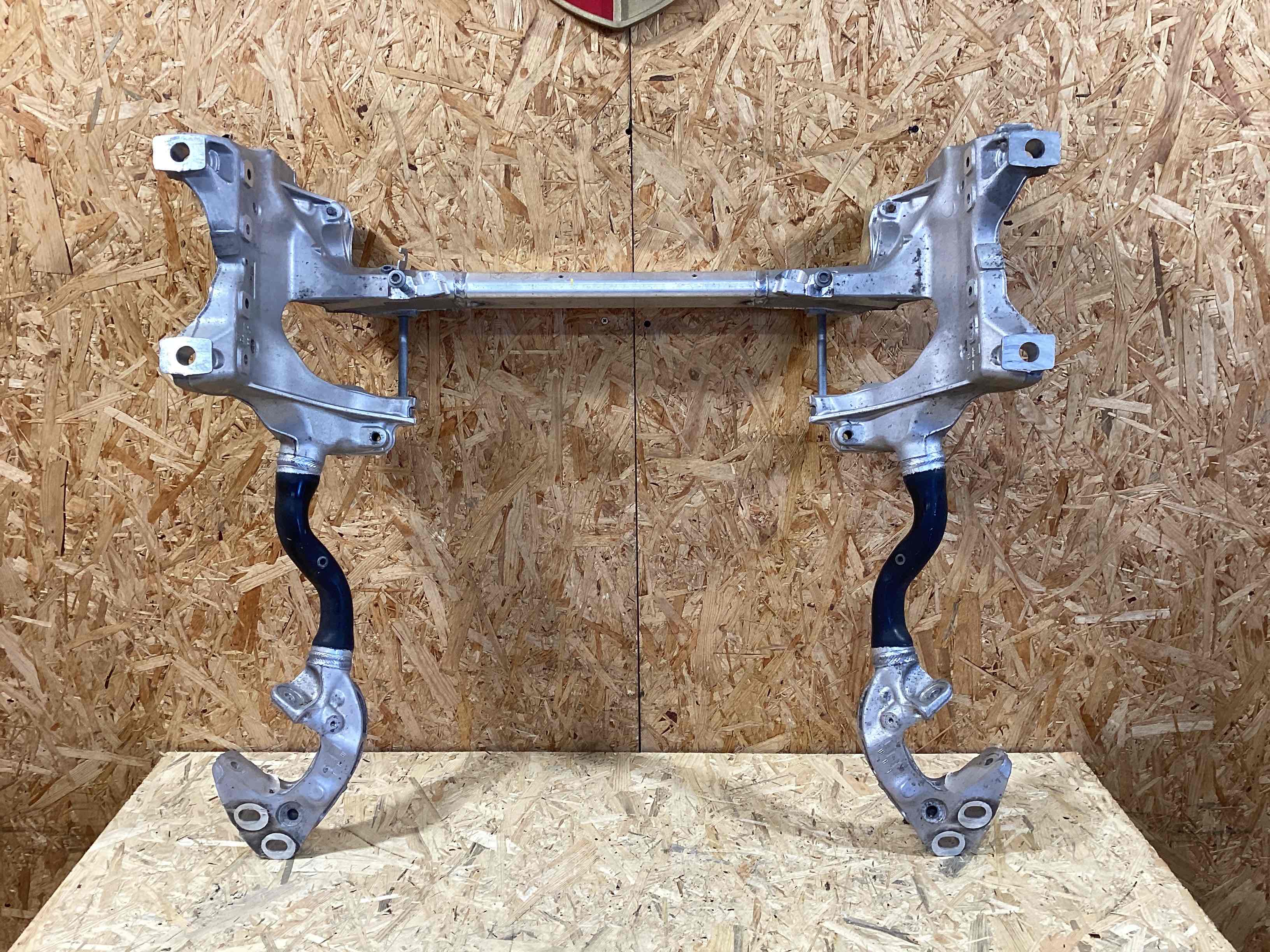 Балка подвески передняя (подрамник) Porsche Cayenne 020426-111