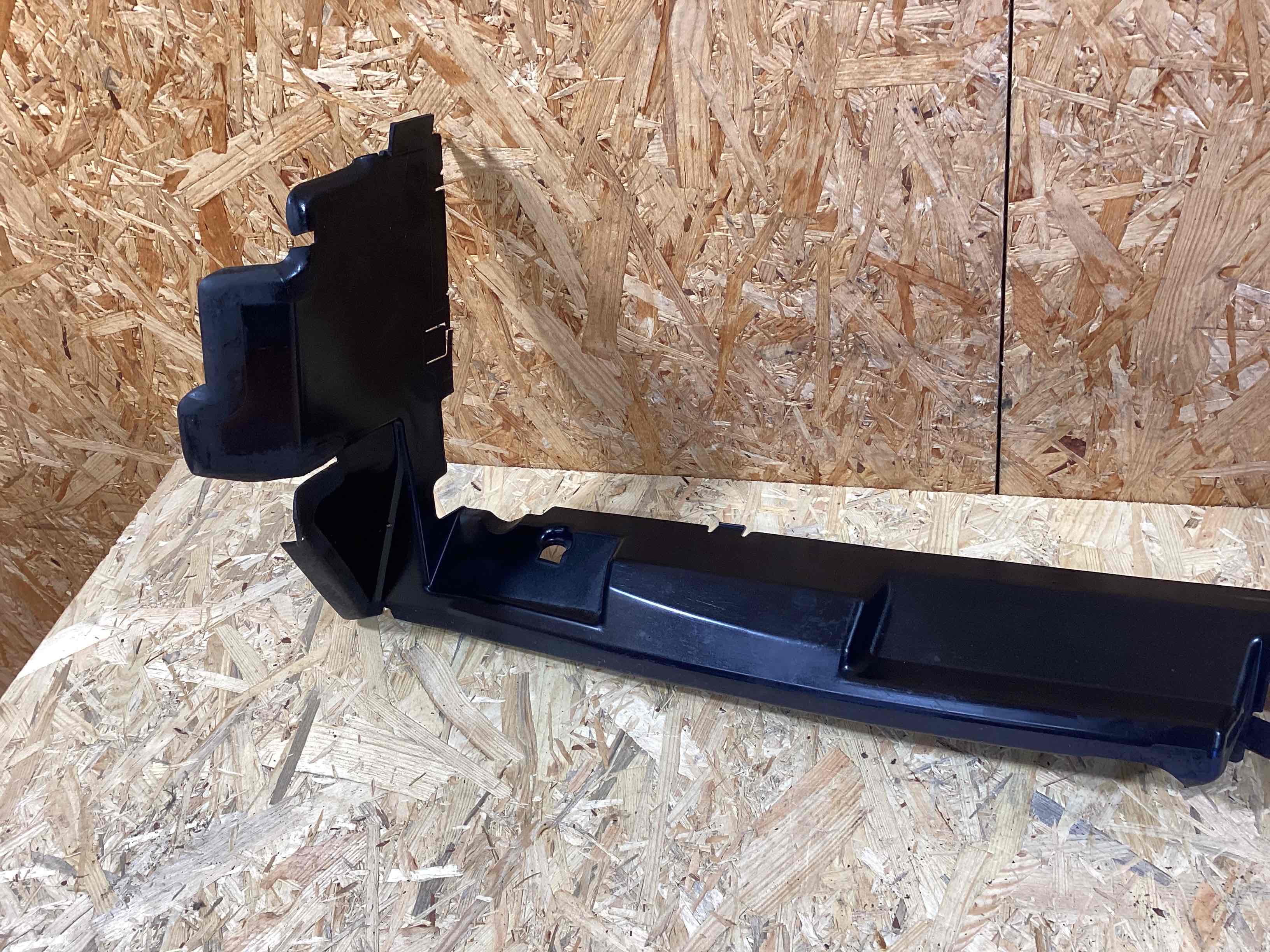 Воздуховод Land Rover Discovery Sport L550 020426-113