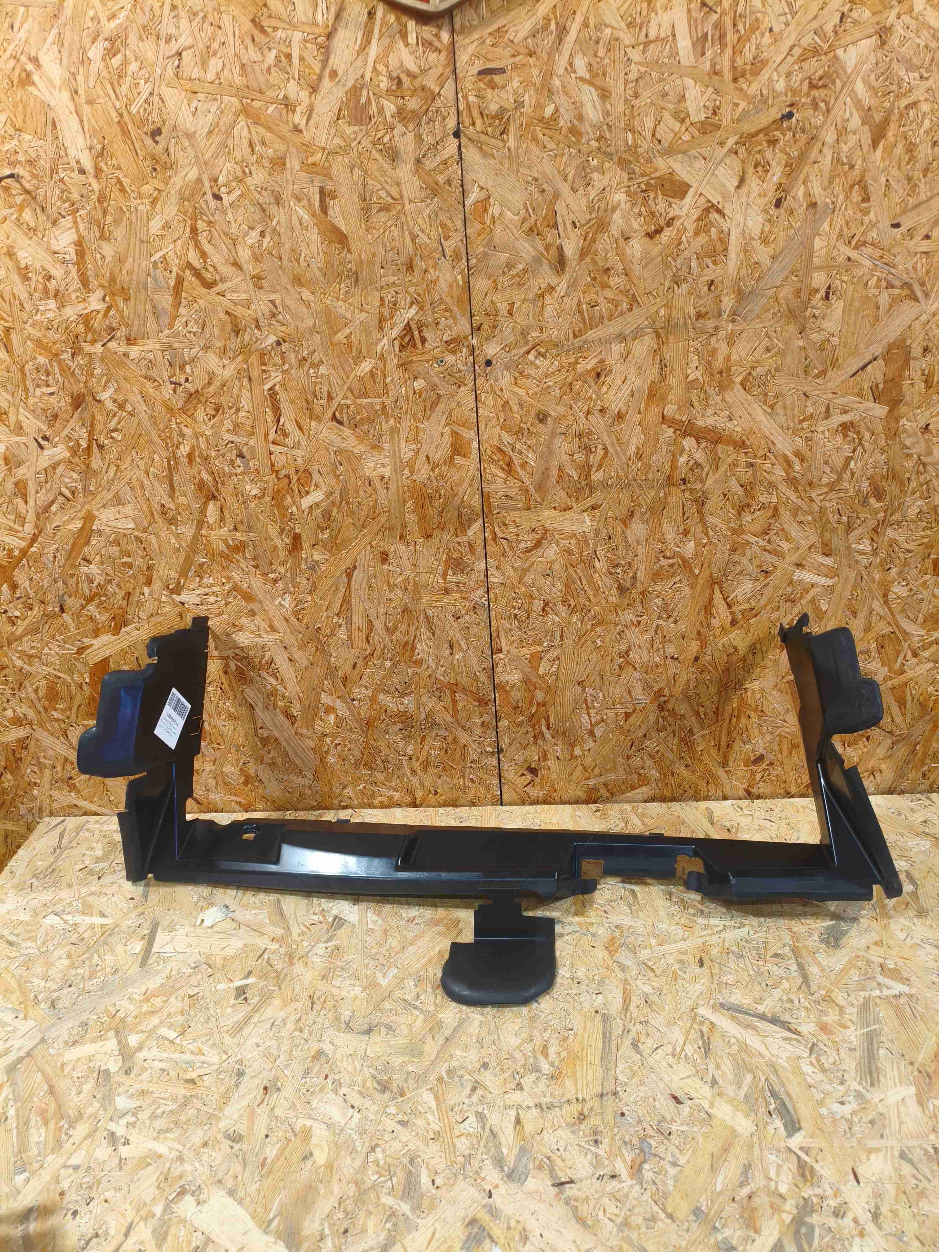 Воздуховод Land Rover Discovery Sport L550 020426-113