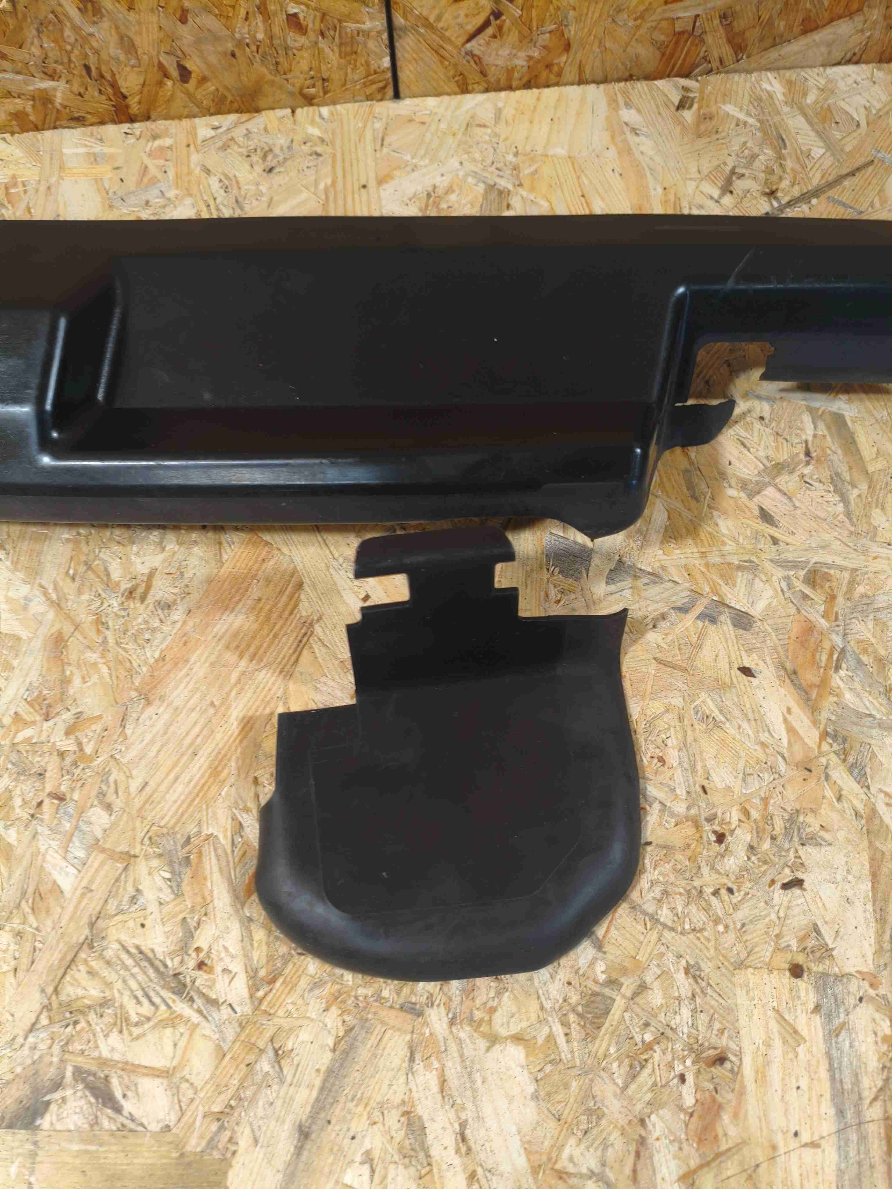 Воздуховод Land Rover Discovery Sport L550 020426-113