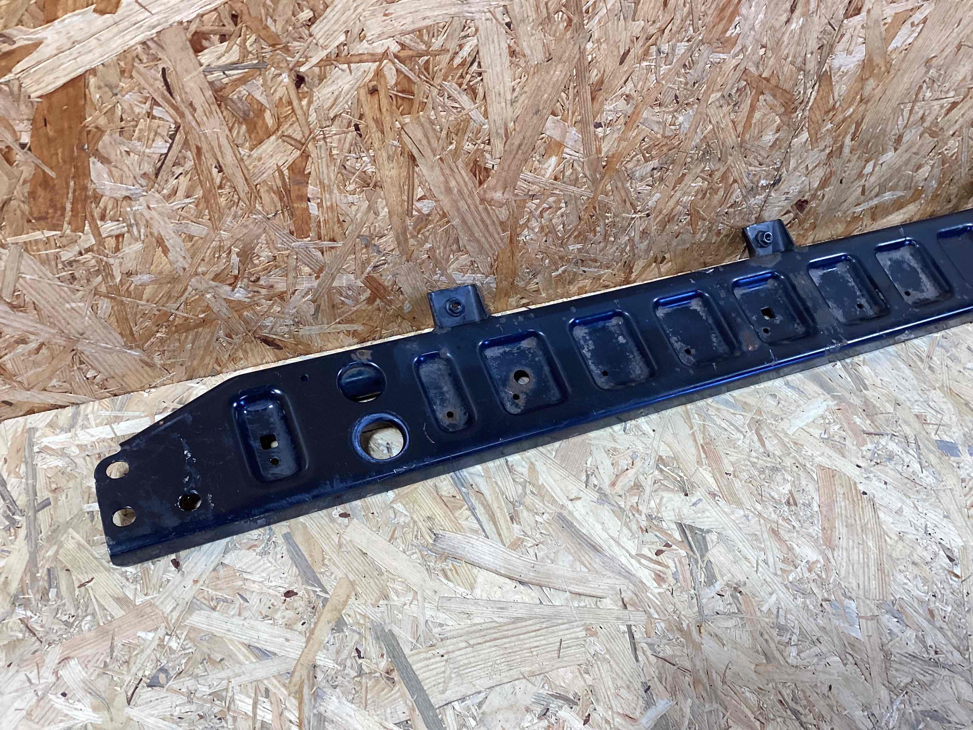 Передняя панель крепления облицовки (телевизор) Land Rover Discovery Sport L550 020426-118