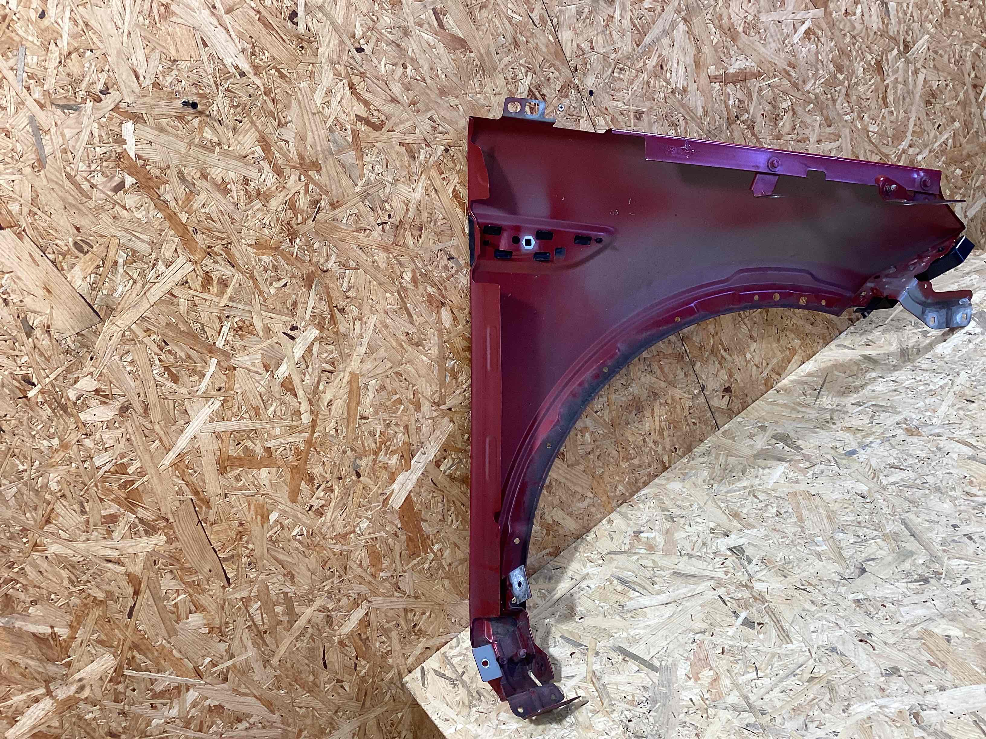 Крыло переднее левое Land Rover Discovery Sport L550 020426-120