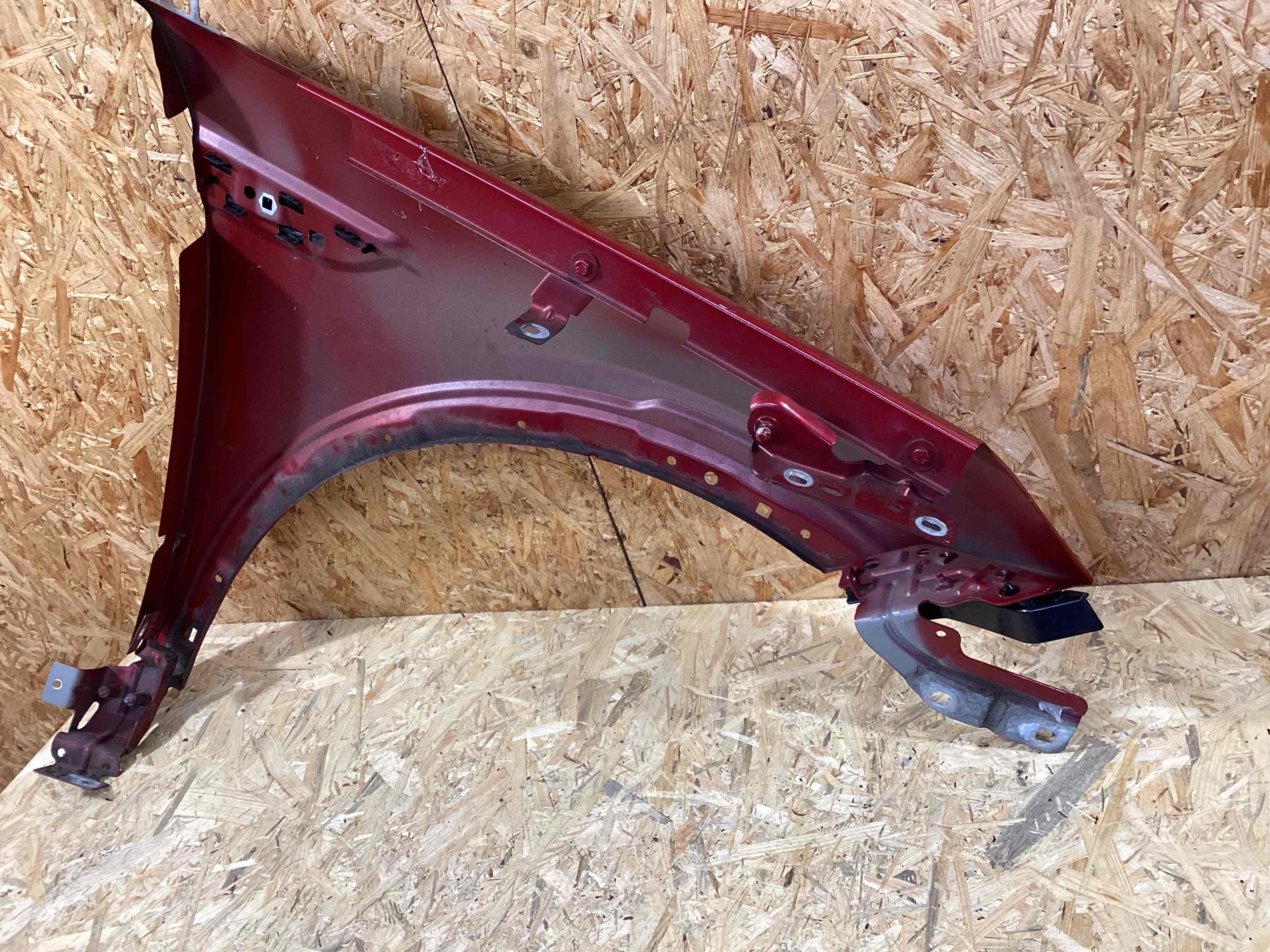 Крыло переднее левое Land Rover Discovery Sport L550 020426-120