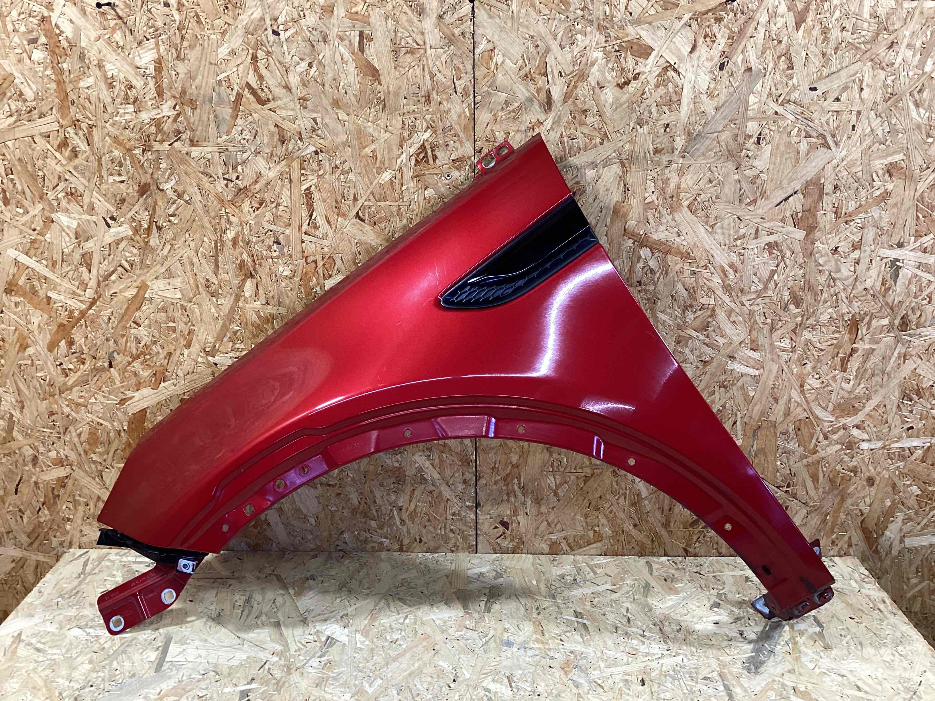 Крыло переднее левое Land Rover Discovery Sport L550 020426-120