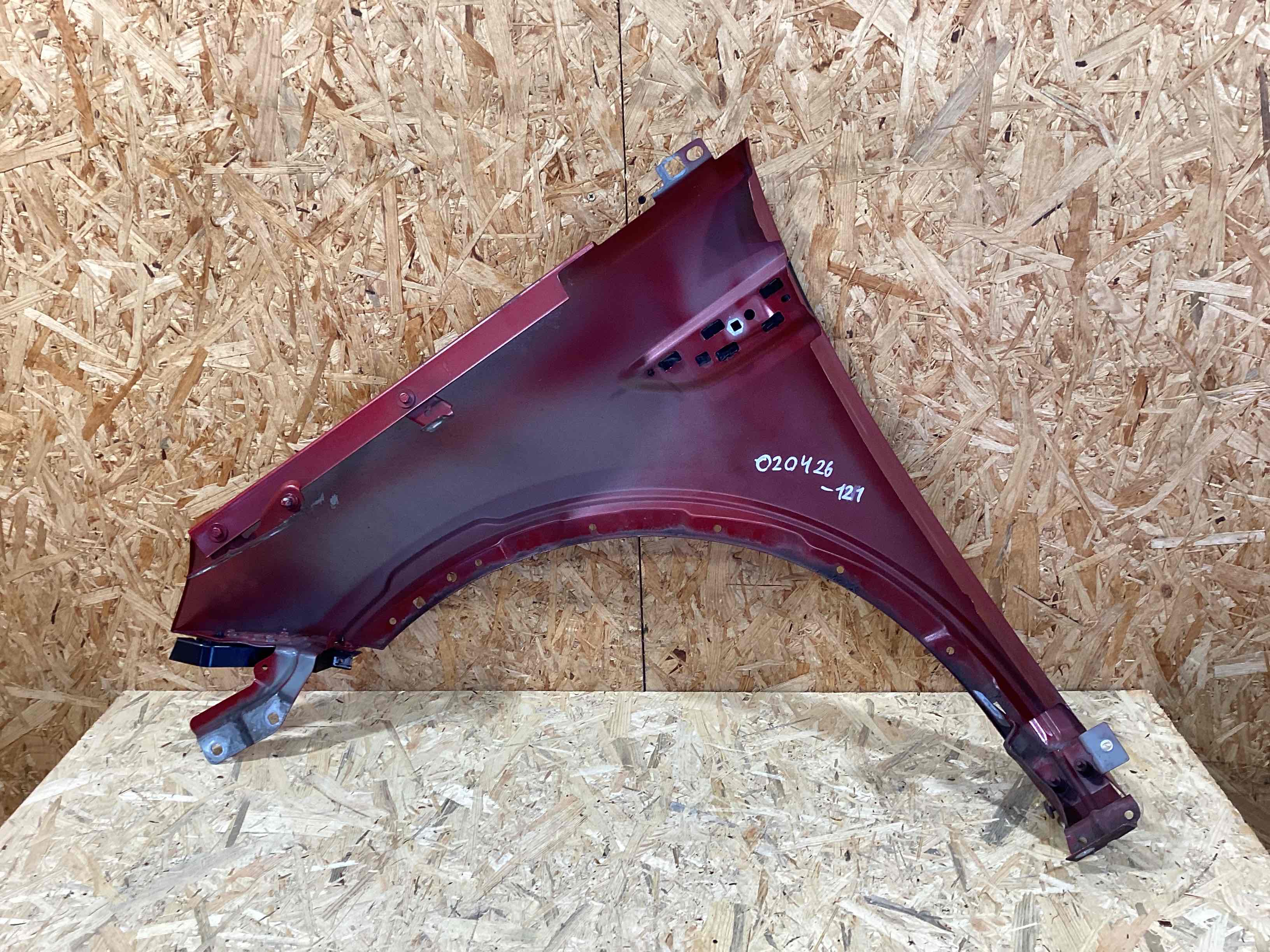 Крыло переднее правое Land Rover Discovery Sport L550 020426-121