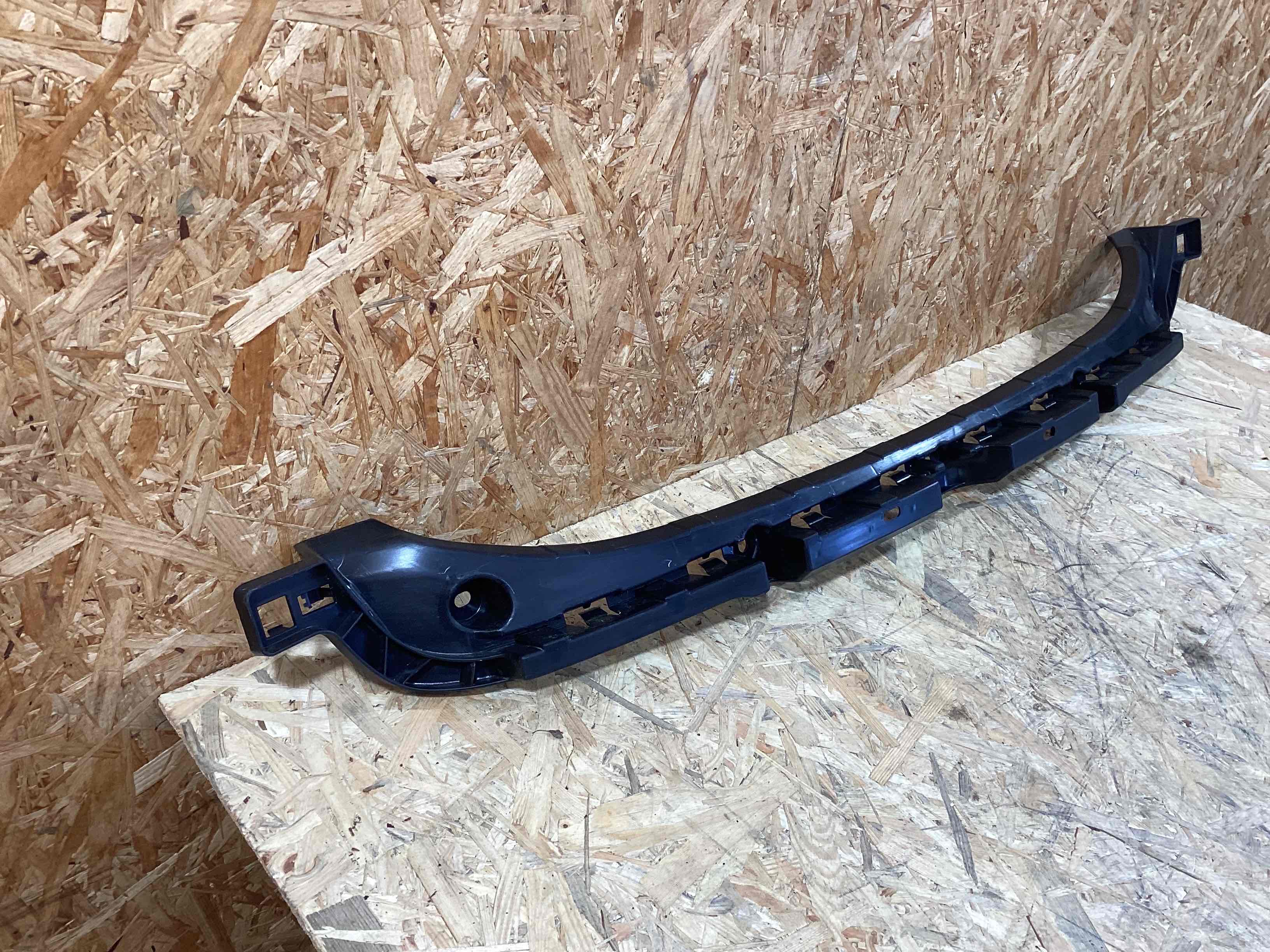 Крепление бампера Porsche Taycan 020626-130