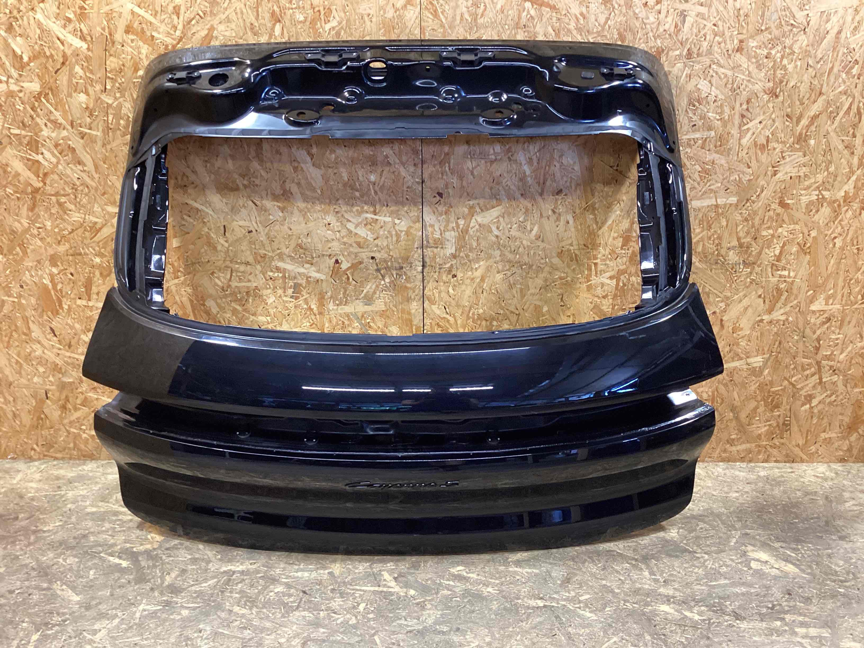 Крышка багажника, дверь багажника Porsche Cayenne 020726-102