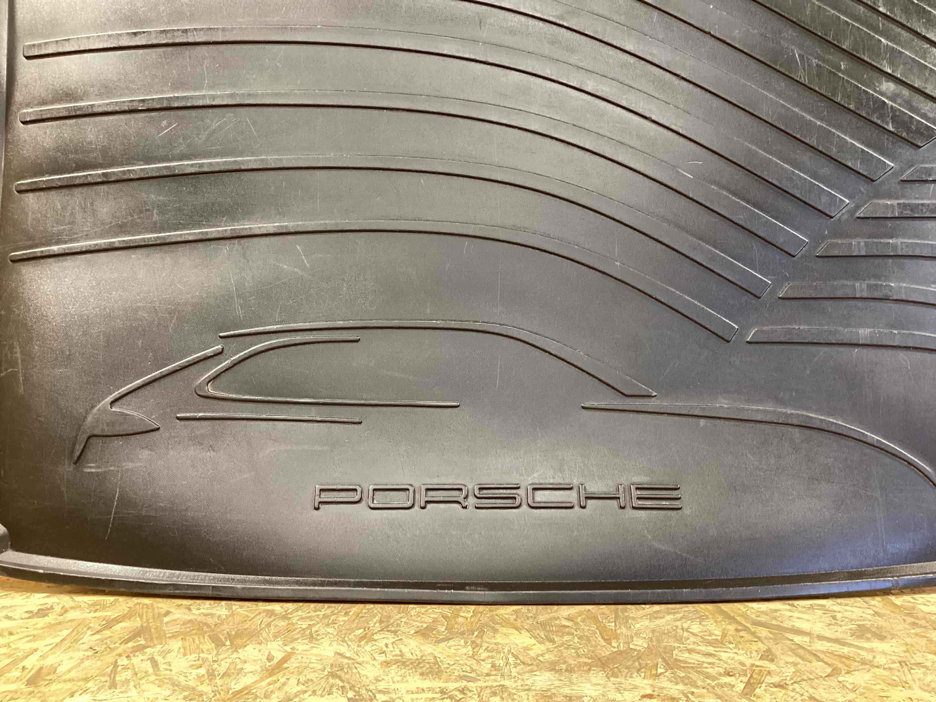Коврики и пол салона, комплекты Porsche Cayenne 020726-105