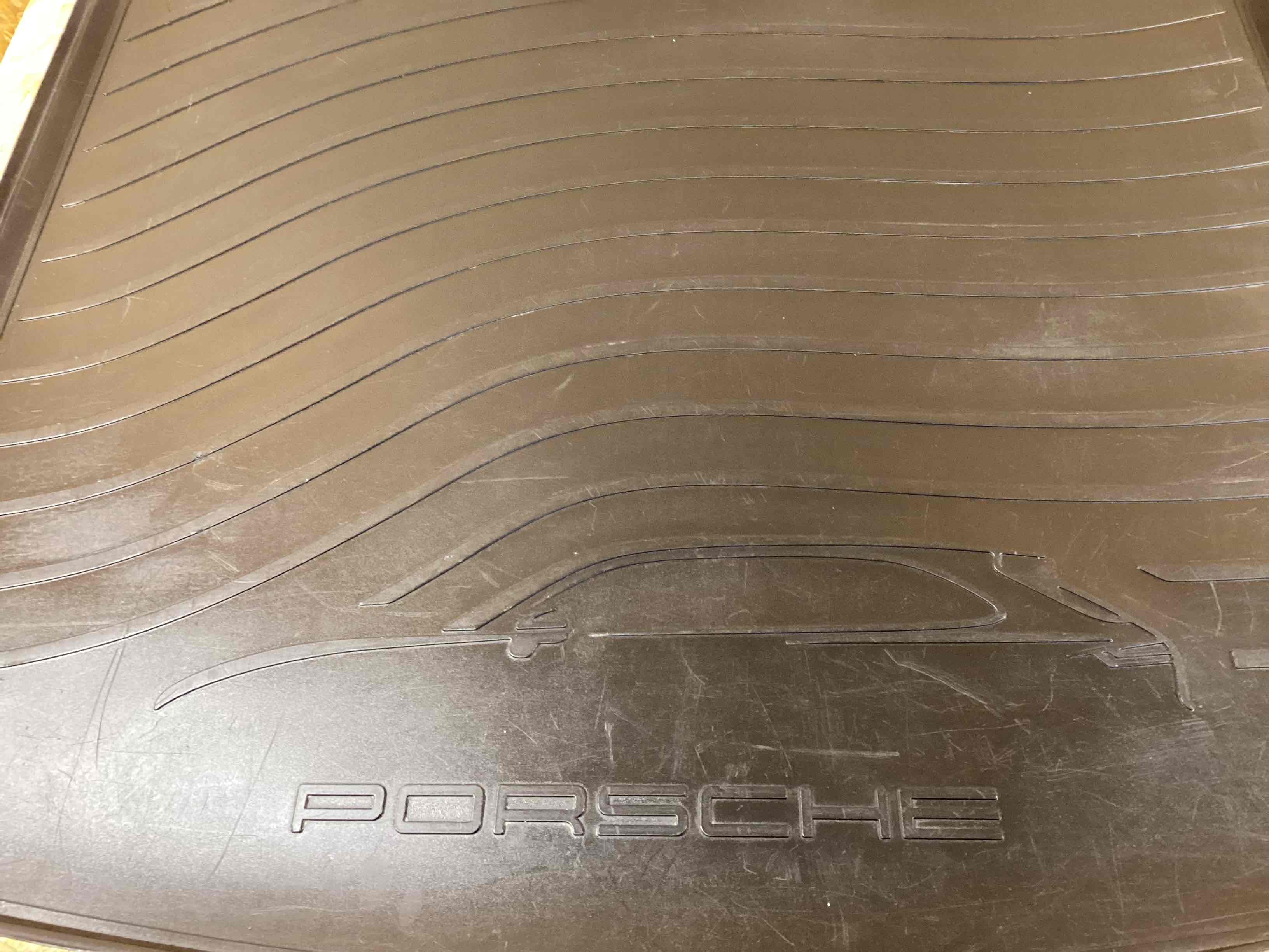 Коврики и пол салона, комплекты Porsche Cayenne 020726-106
