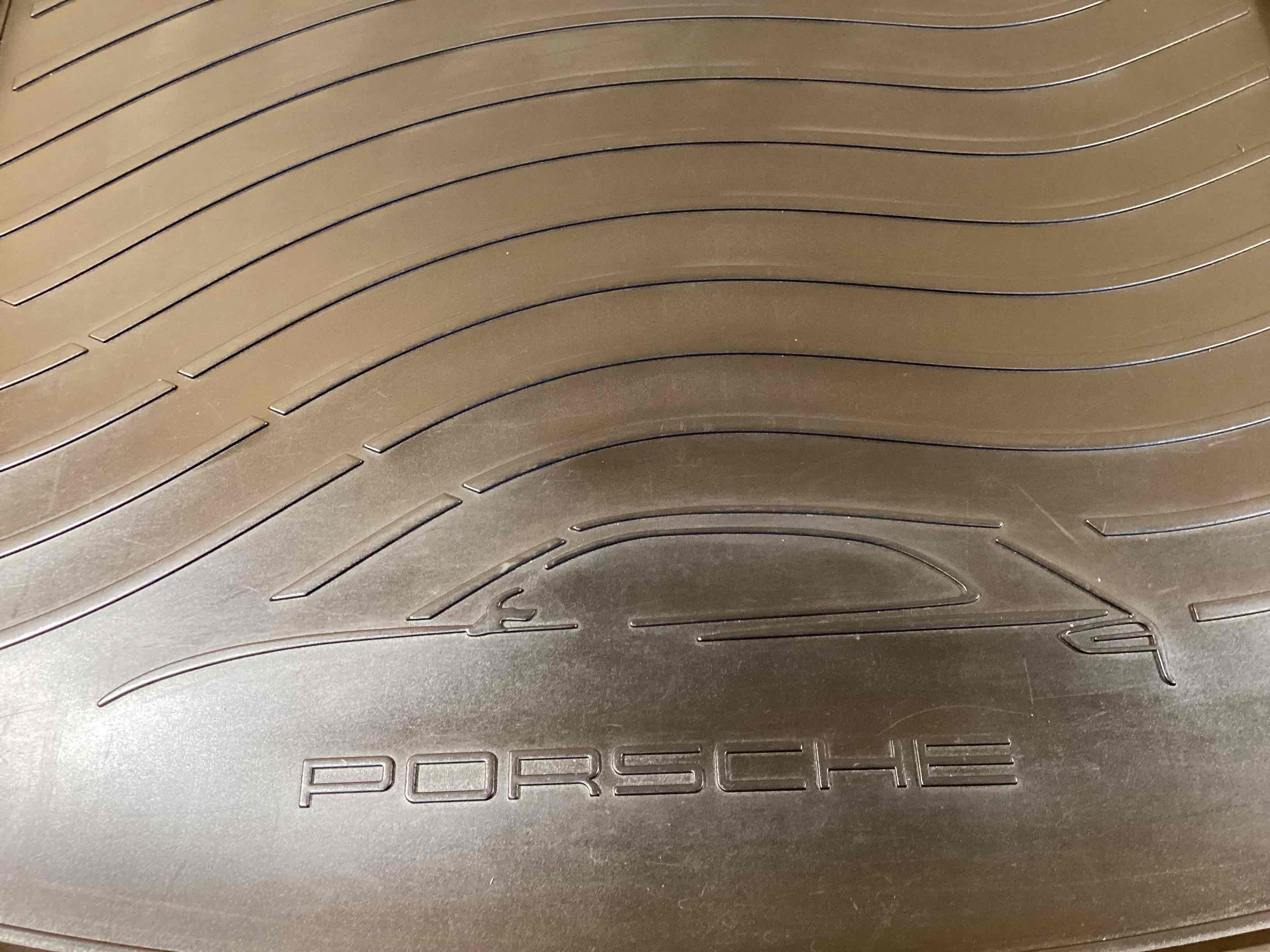 Коврики и пол салона, комплекты Porsche Macan 020726-108