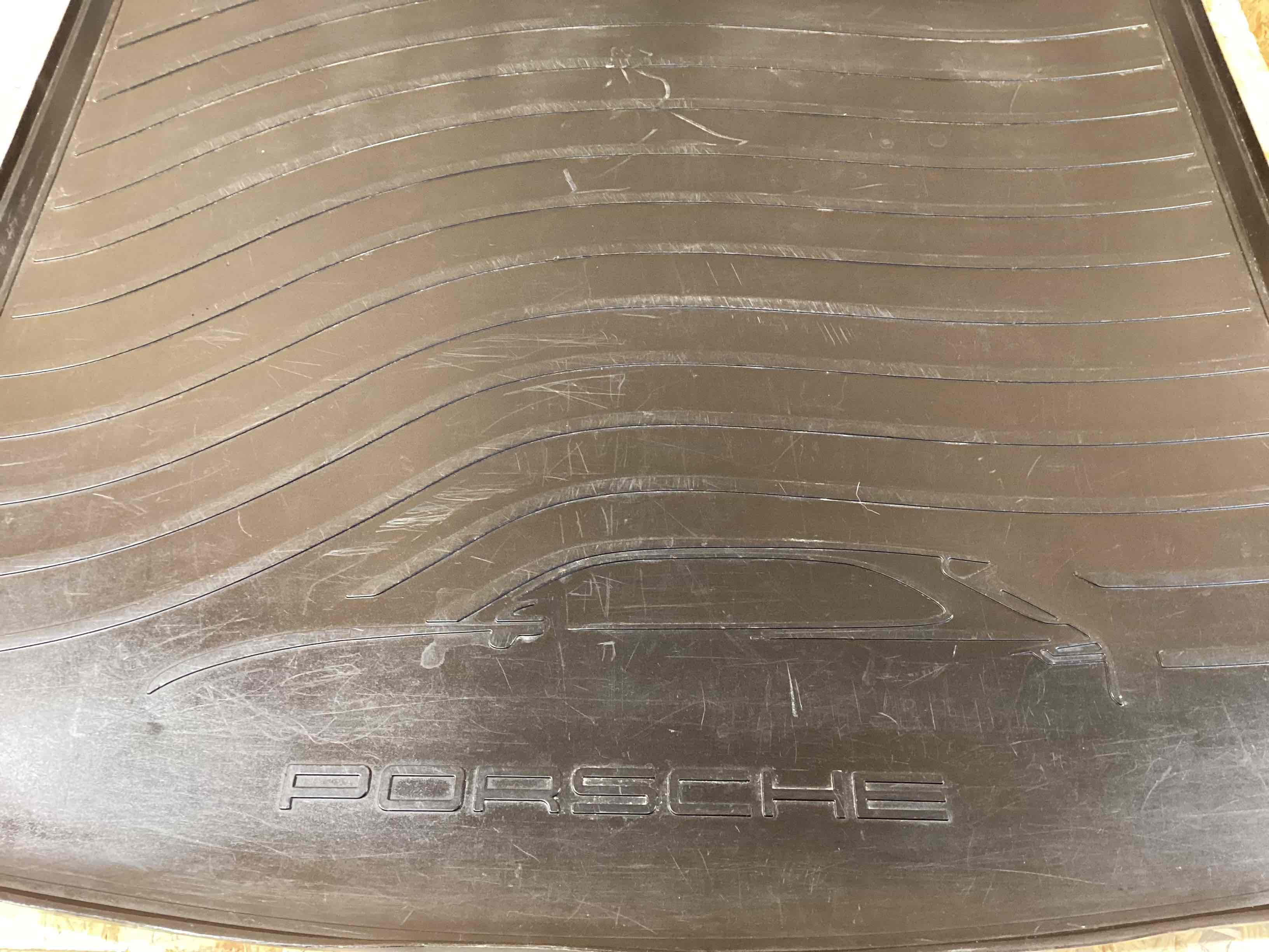 Коврики и пол салона, комплекты Porsche Macan 020726-109