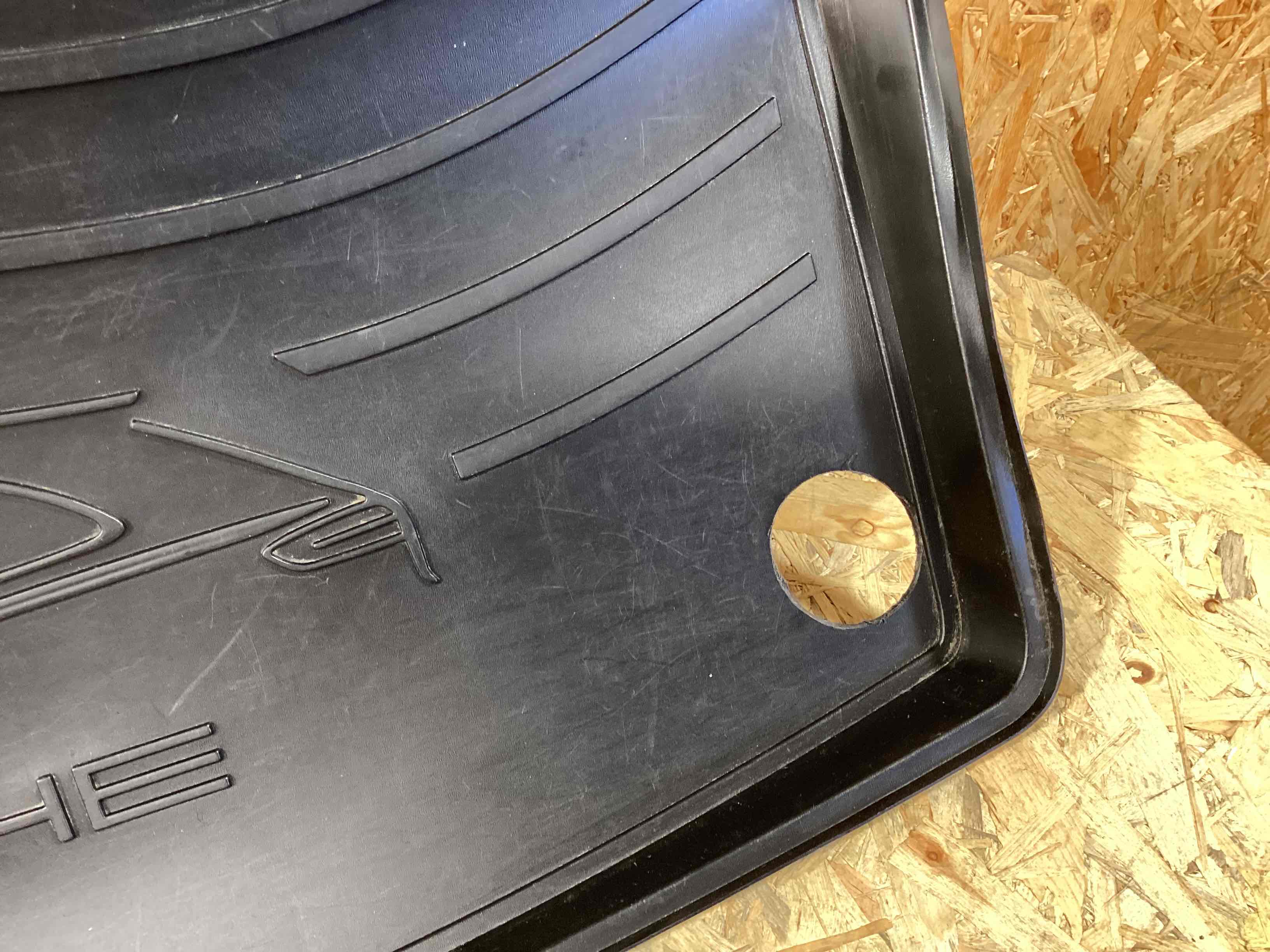 Коврики и пол салона, комплекты Porsche Macan 020726-110