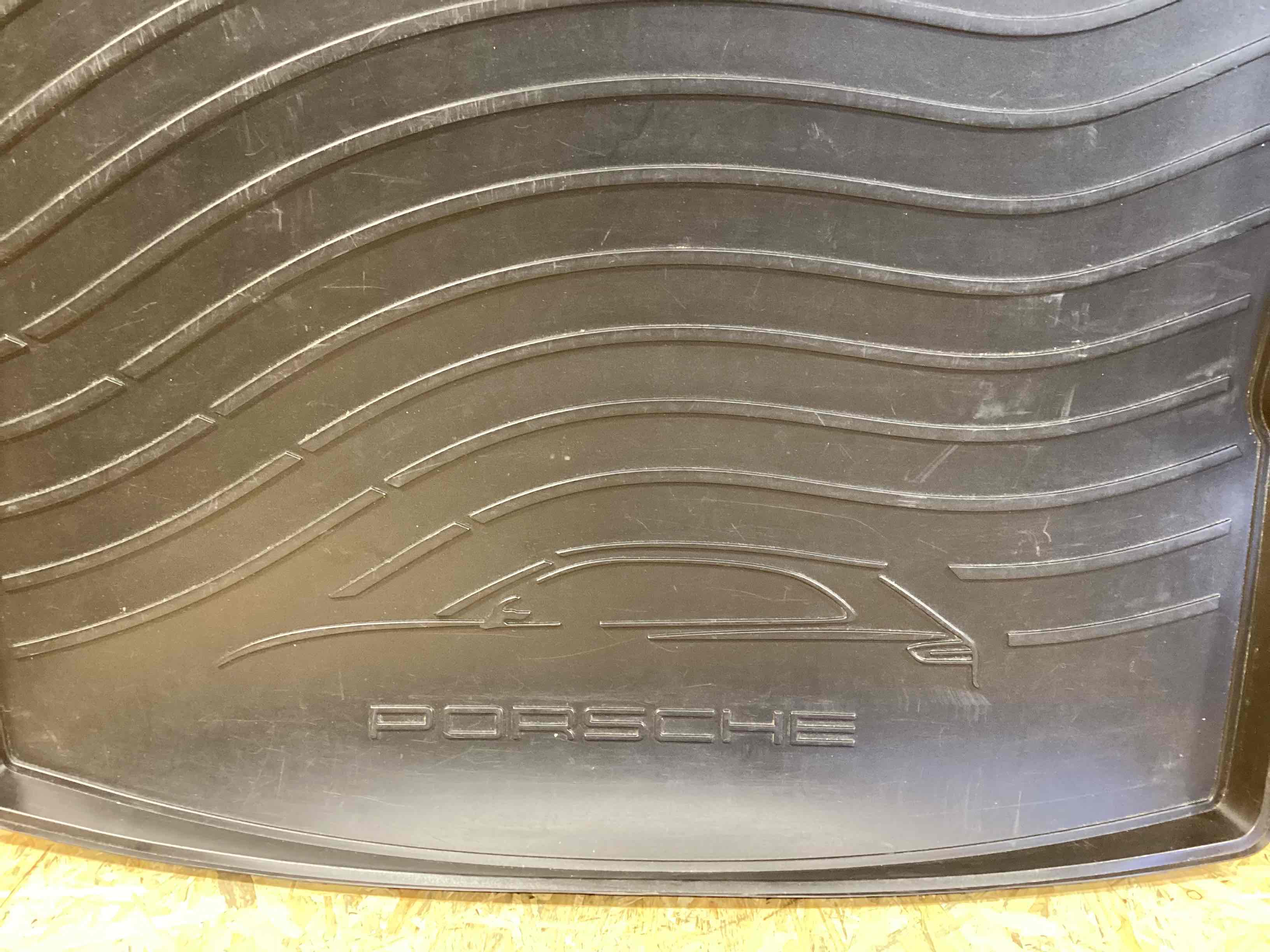 Коврики и пол салона, комплекты Porsche Macan 020726-111