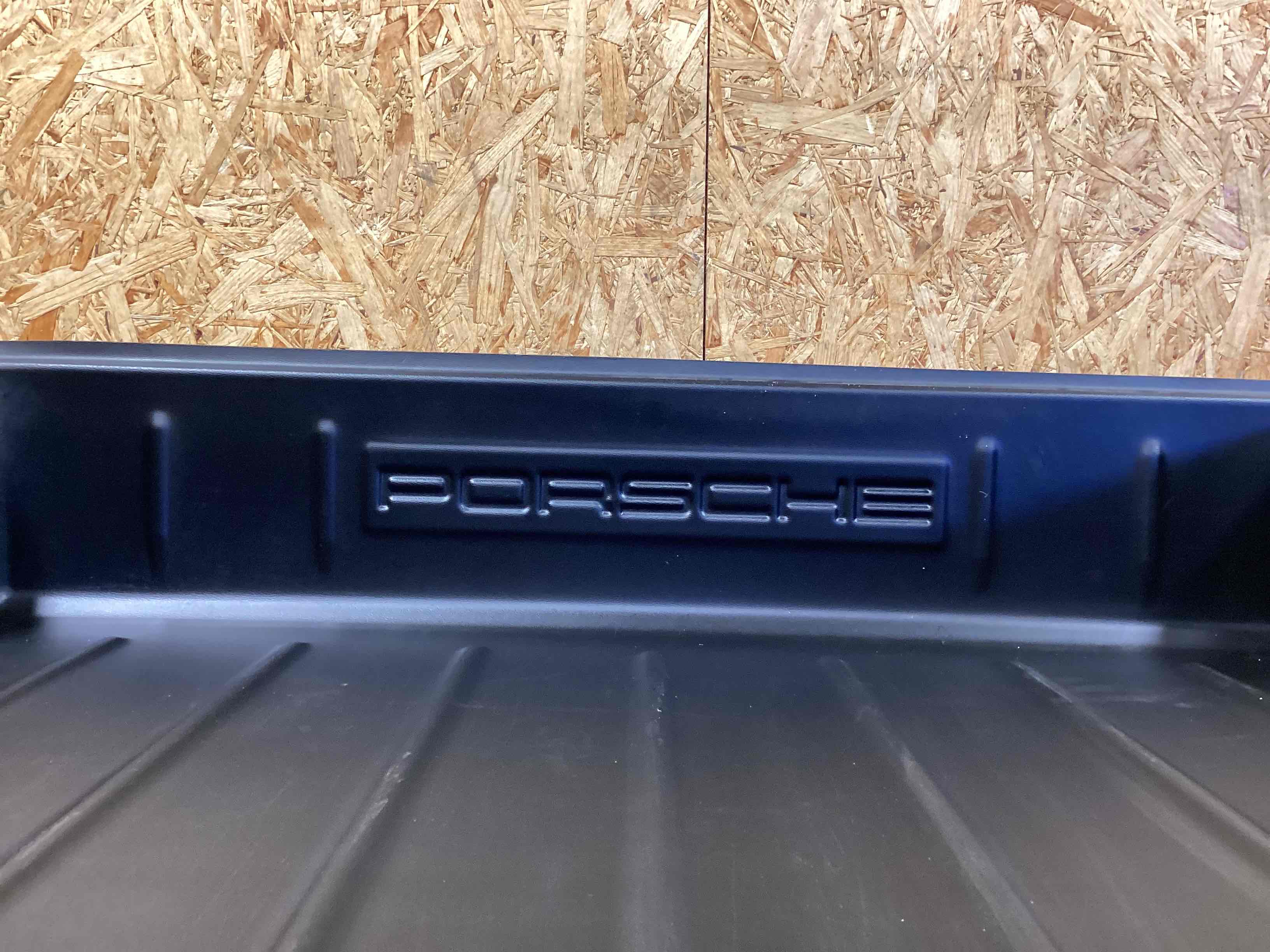 Коврики и пол салона, комплекты Porsche Cayenne 020726-113